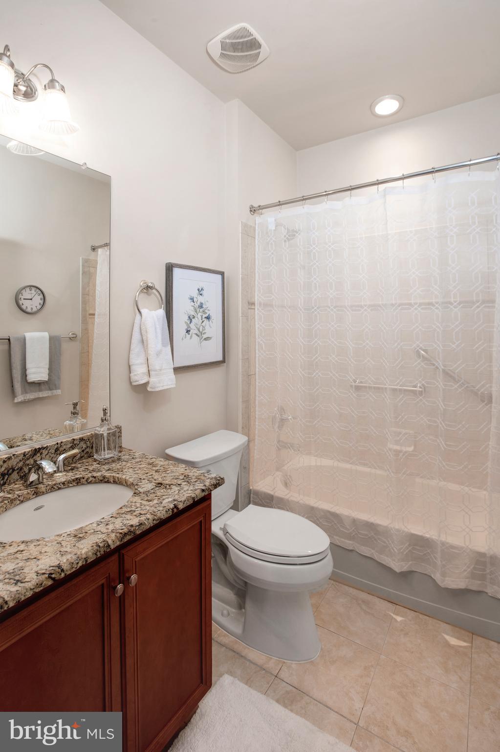 REGENCY AT DOMINION VALLEY - Residential