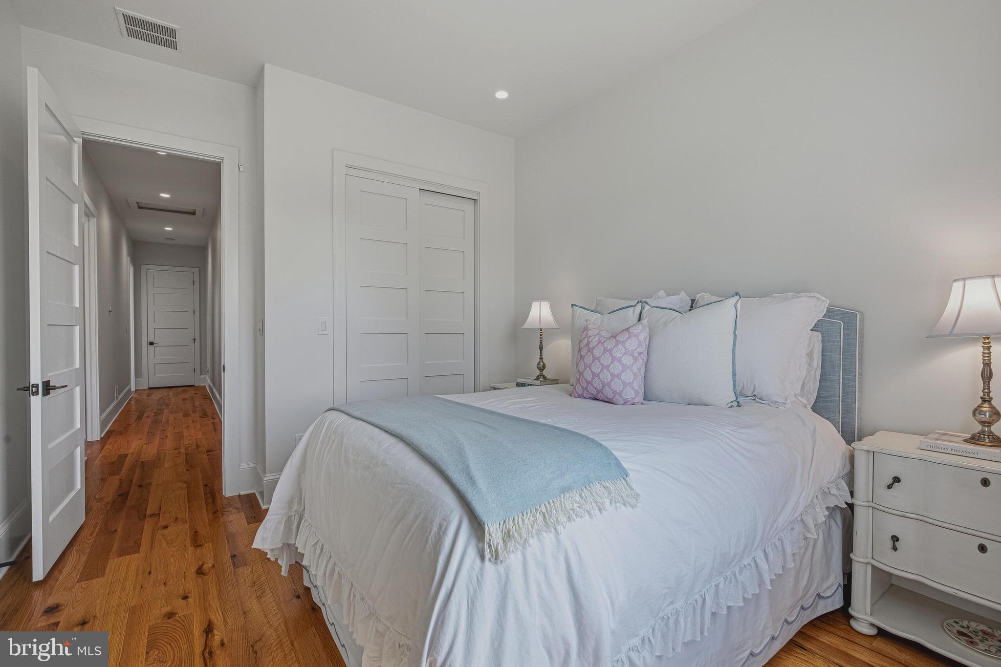 ZYLSTRA - Residential