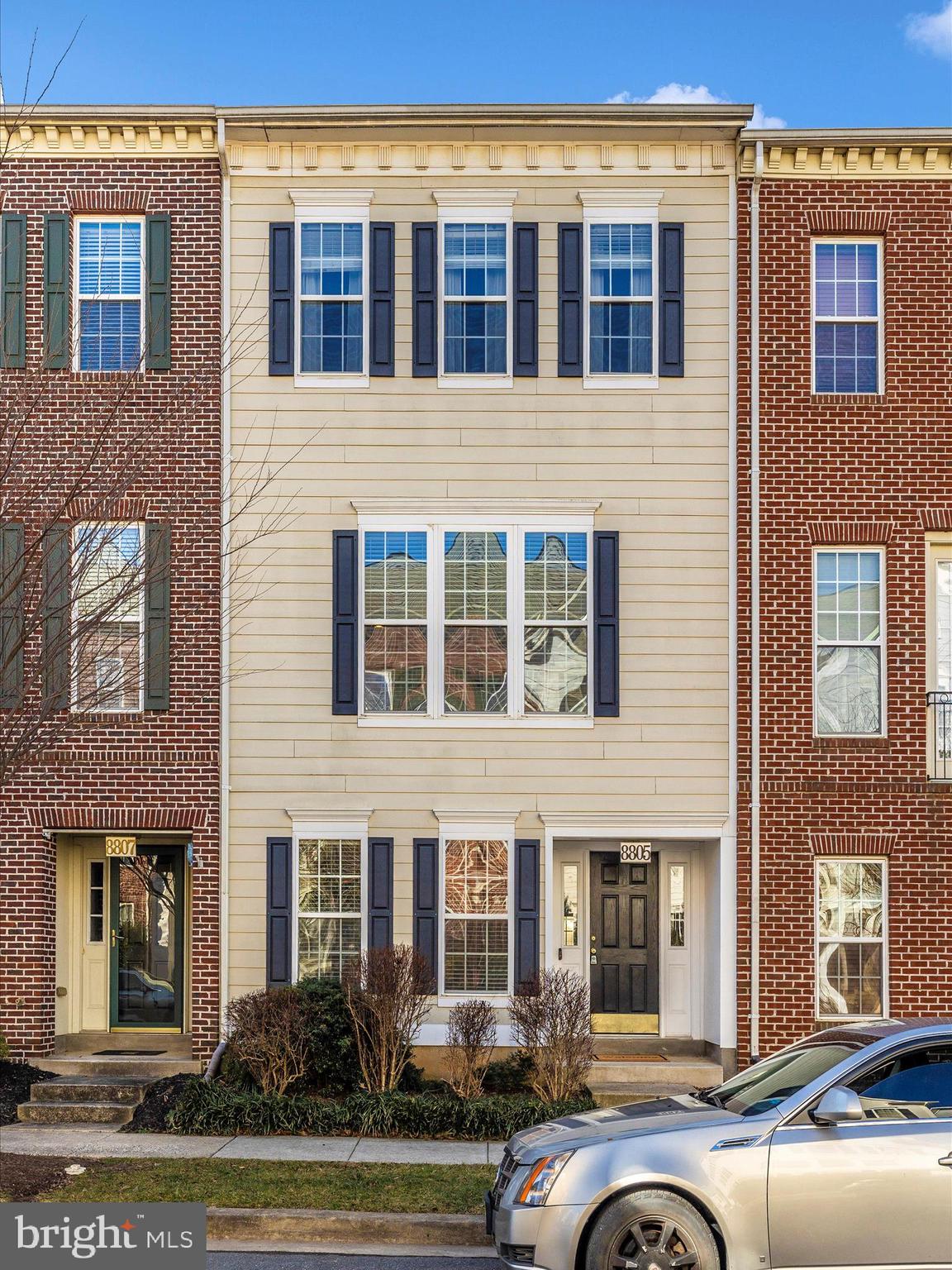 VILLAGES OF URBANA - Residential