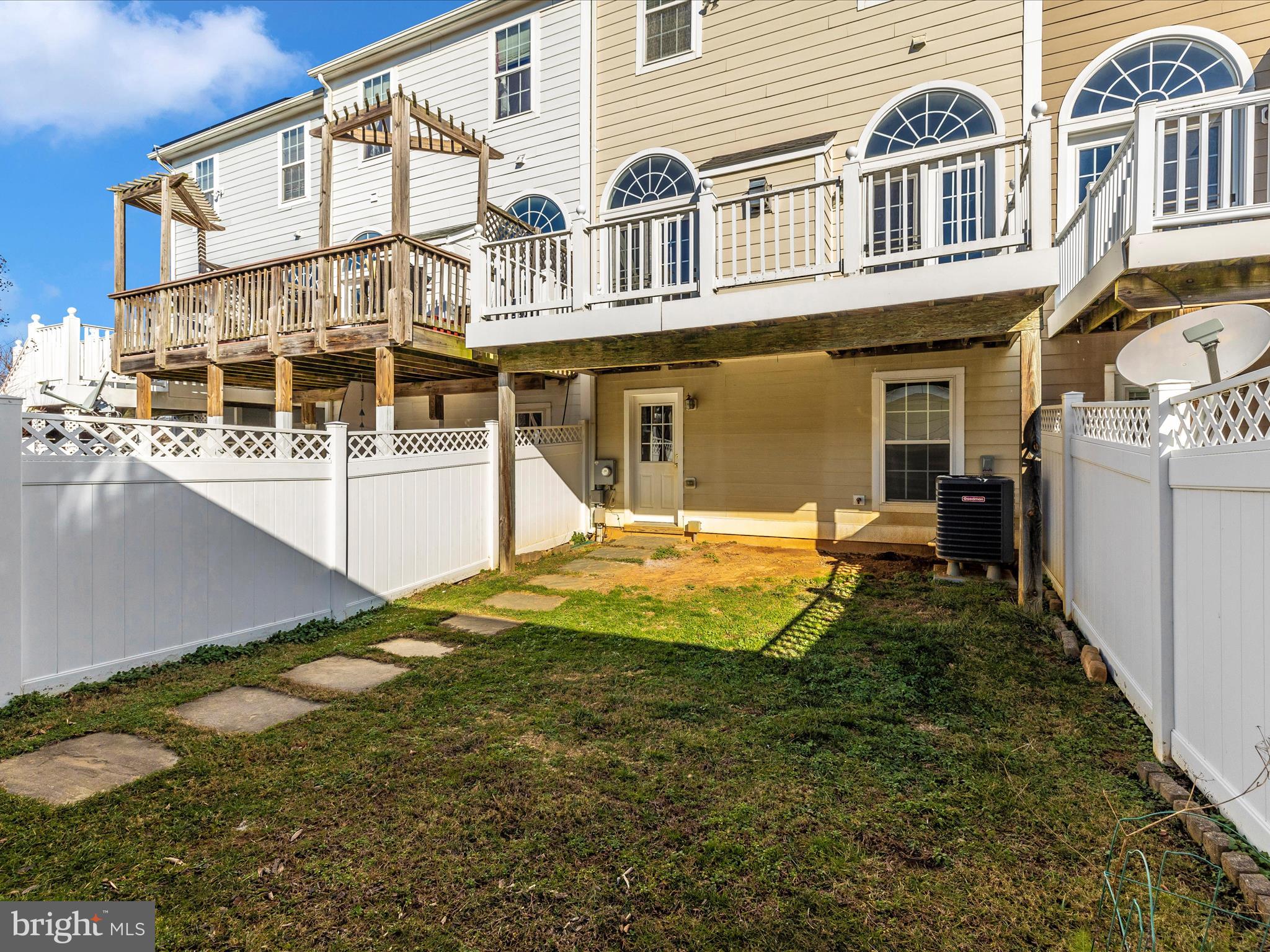 VILLAGES OF URBANA - Residential