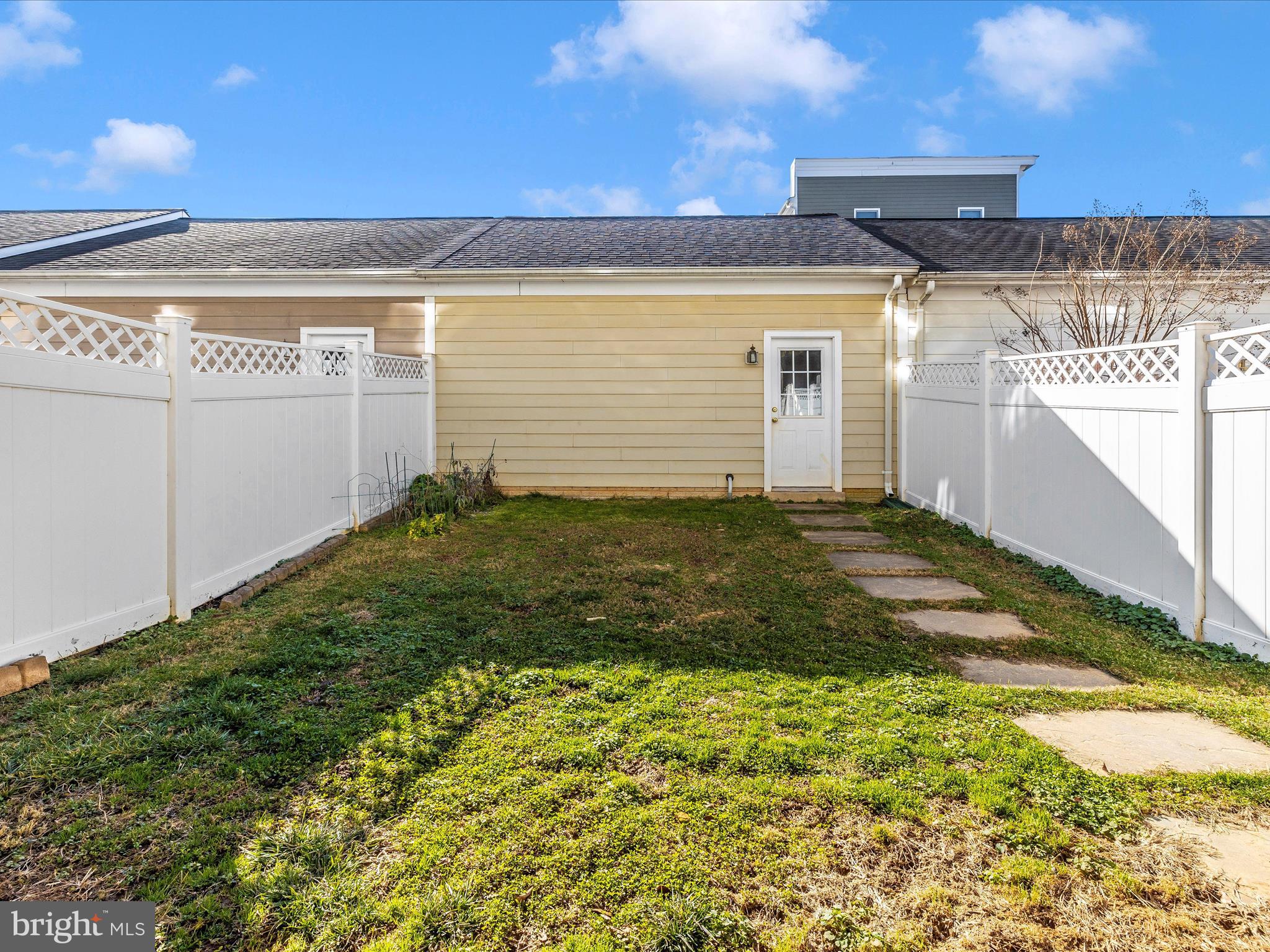 VILLAGES OF URBANA - Residential