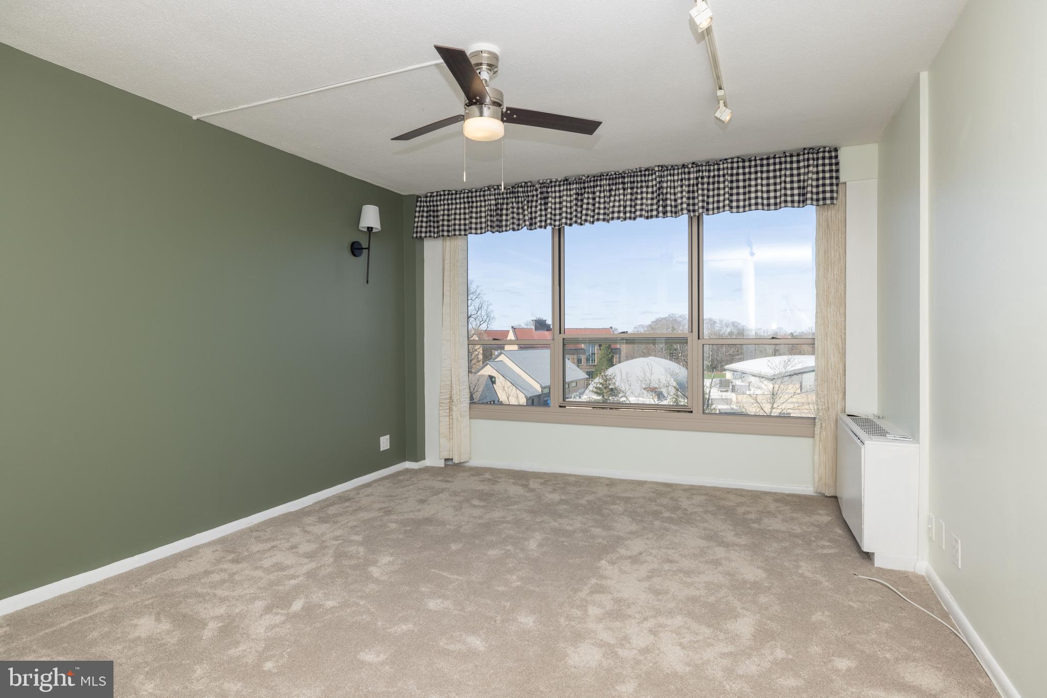 WYNNEWOOD - Residential