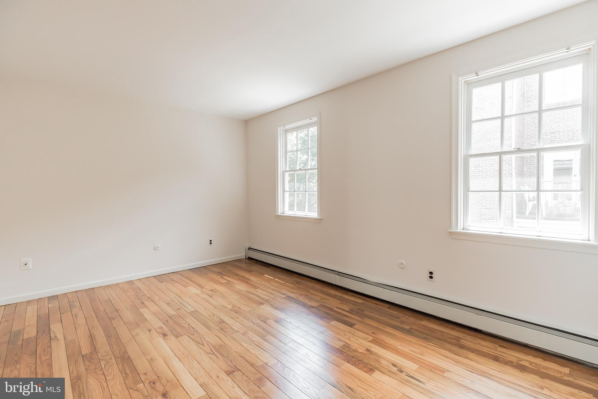 SOCIETY HILL - Residential