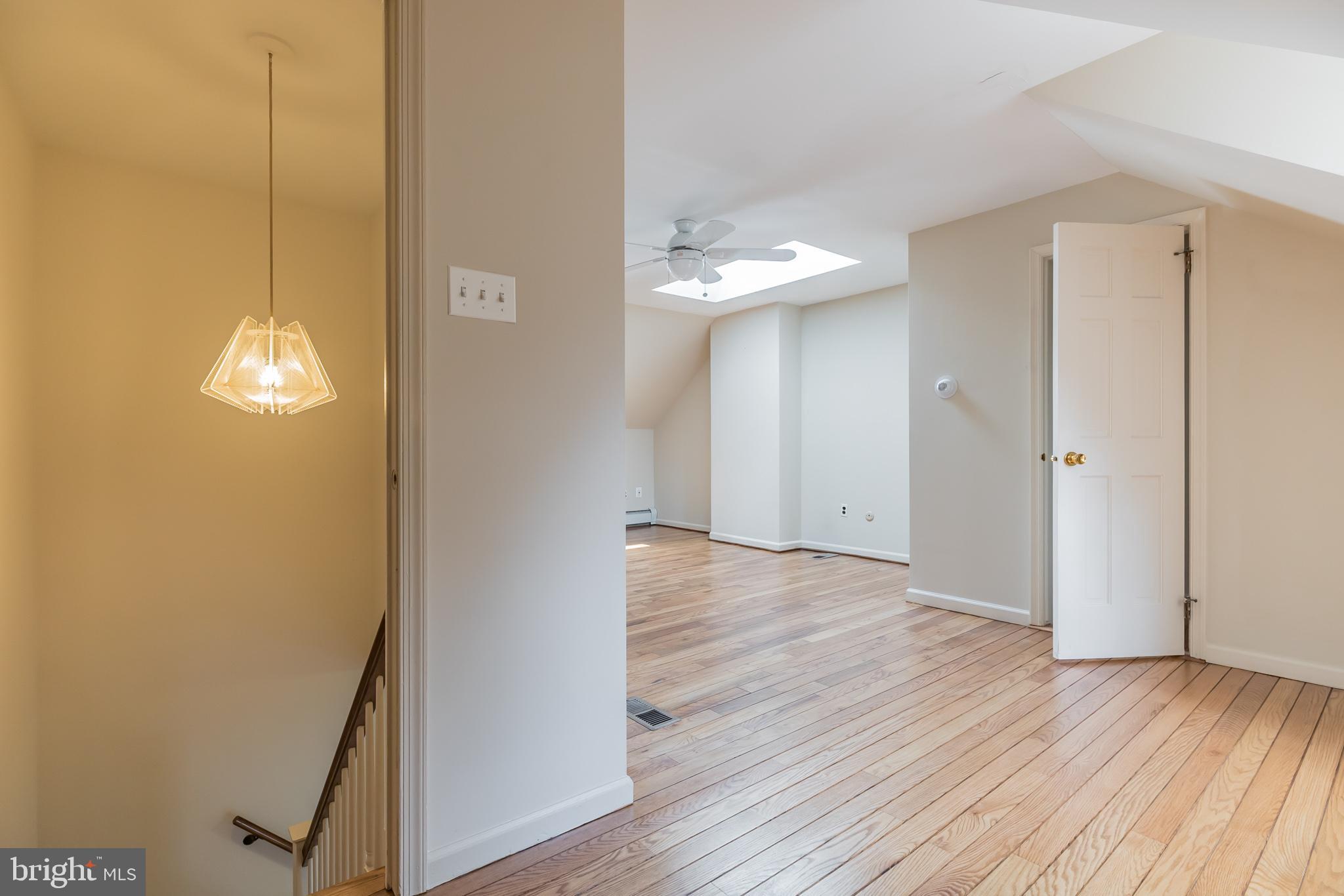 SOCIETY HILL - Residential