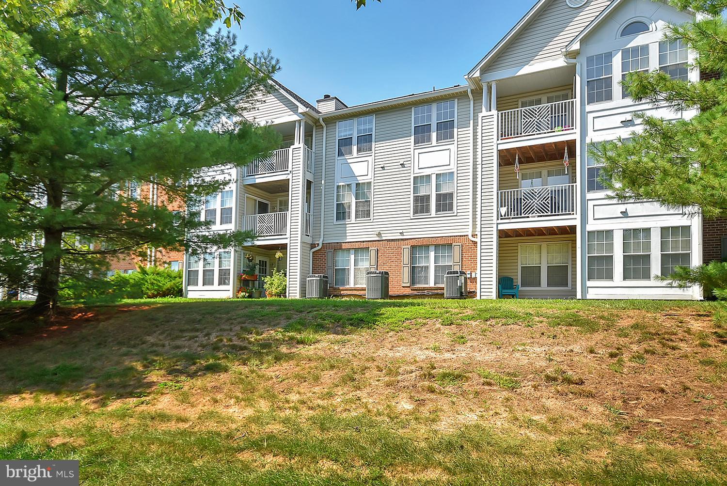 PINEY ORCHARD - Residential