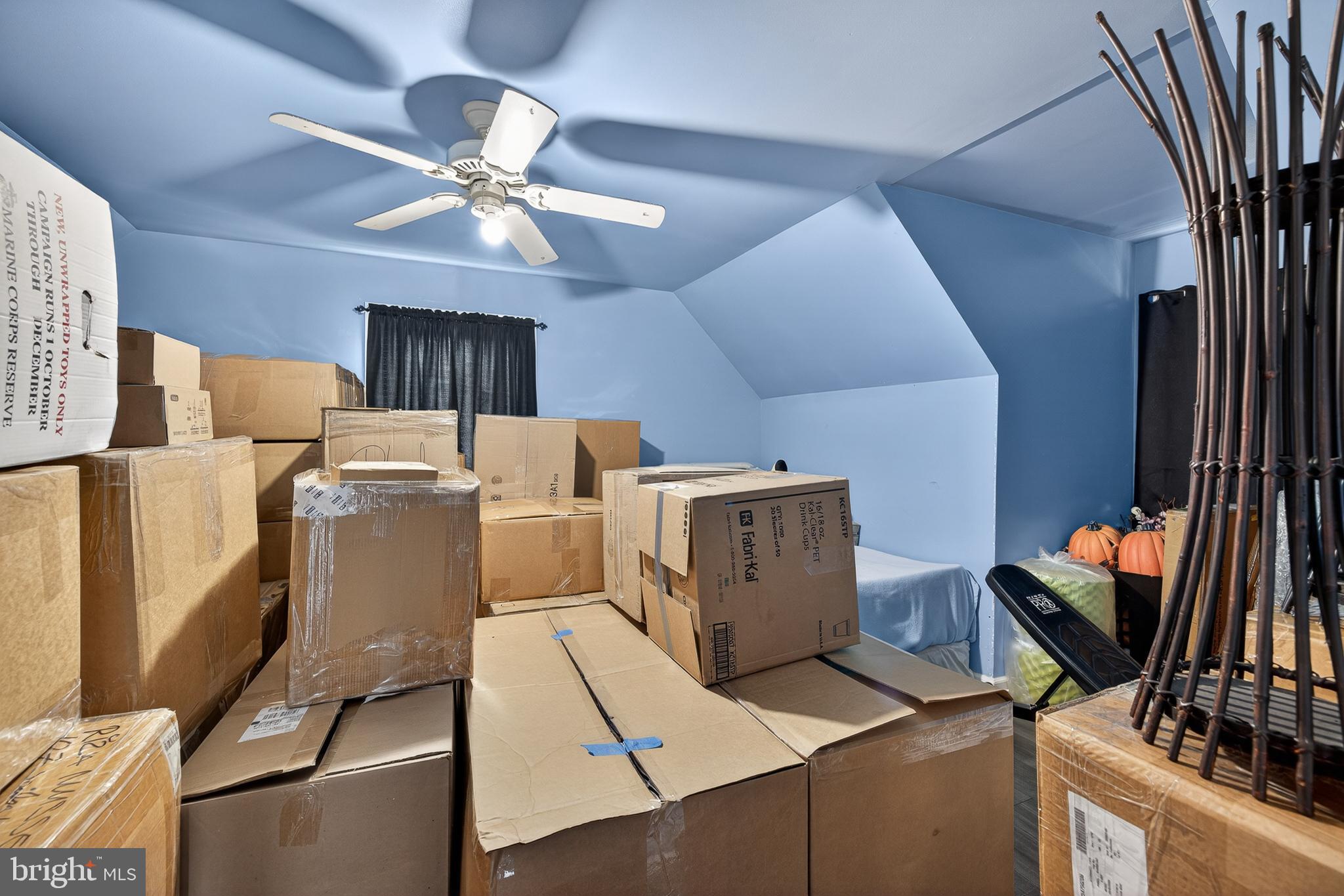 SHIPBUILDERS VILLAGE - Residential