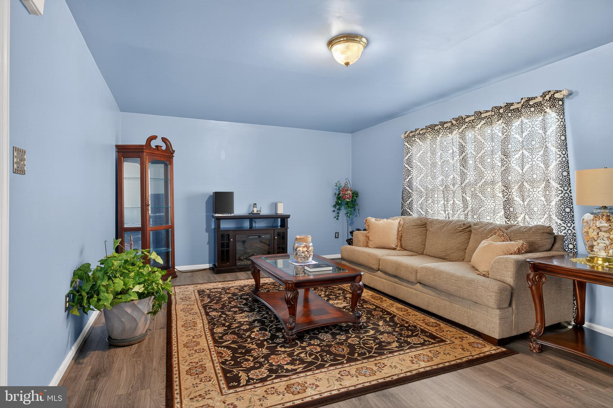 SHIPBUILDERS VILLAGE - Residential