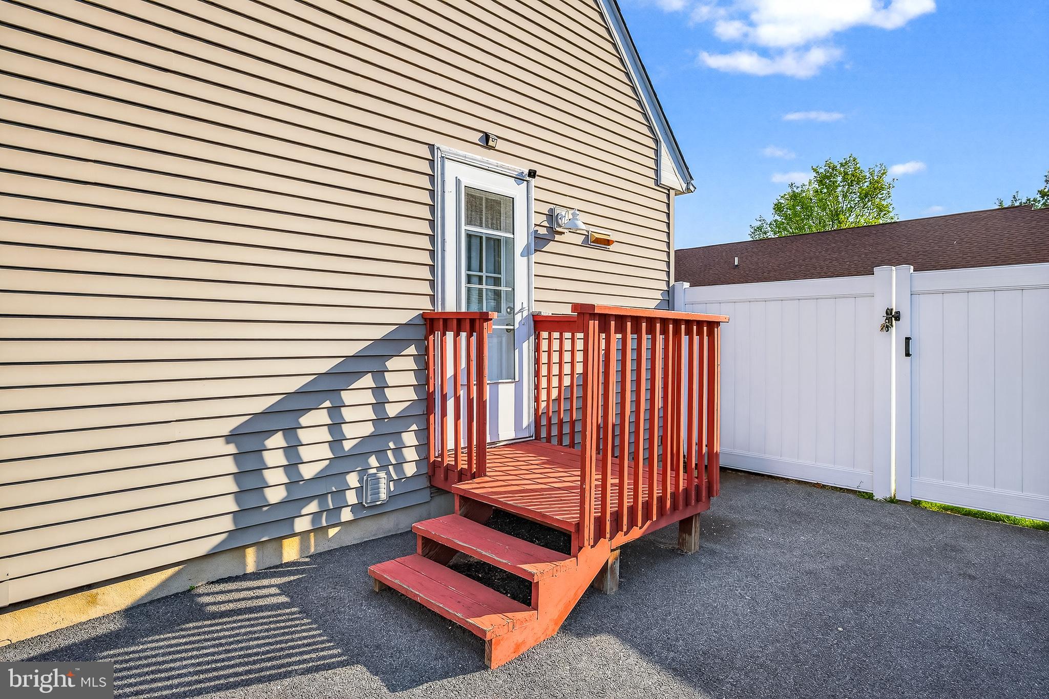 SHIPBUILDERS VILLAGE - Residential