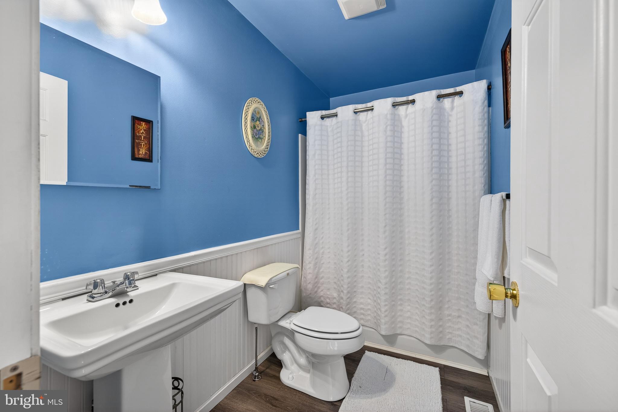 SHIPBUILDERS VILLAGE - Residential