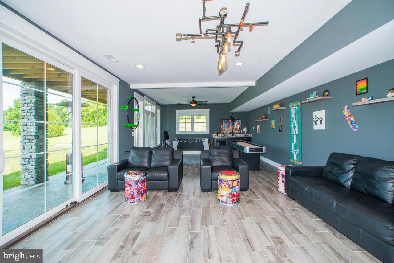 GEORGETOWN ESTATES - Residential