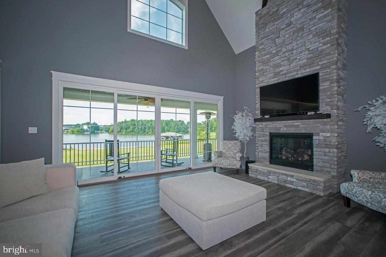 GEORGETOWN ESTATES - Residential