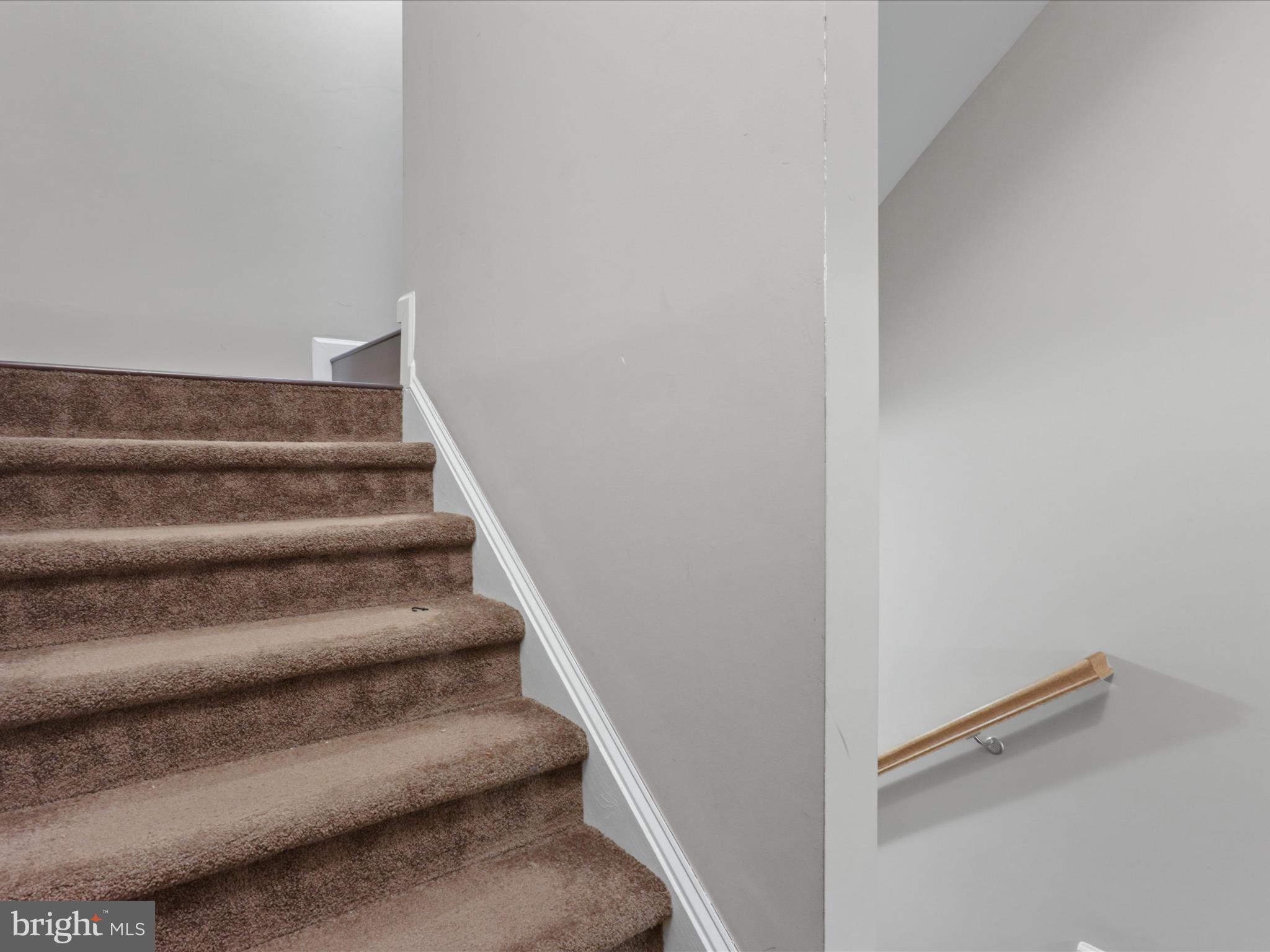 CHESTERFIELD A CONDOMINIUM - Residential Lease