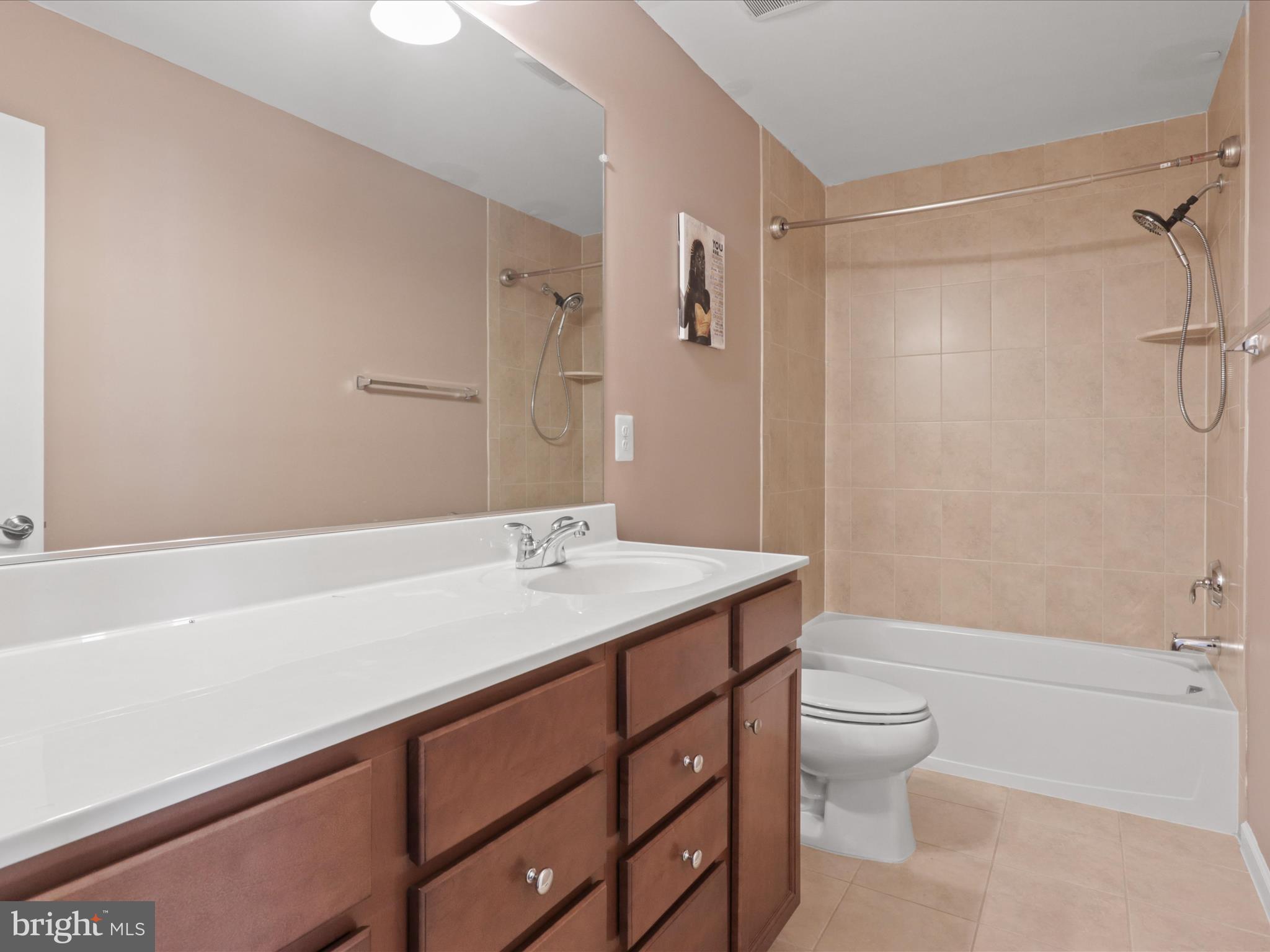 CHESTERFIELD A CONDOMINIUM - Residential Lease