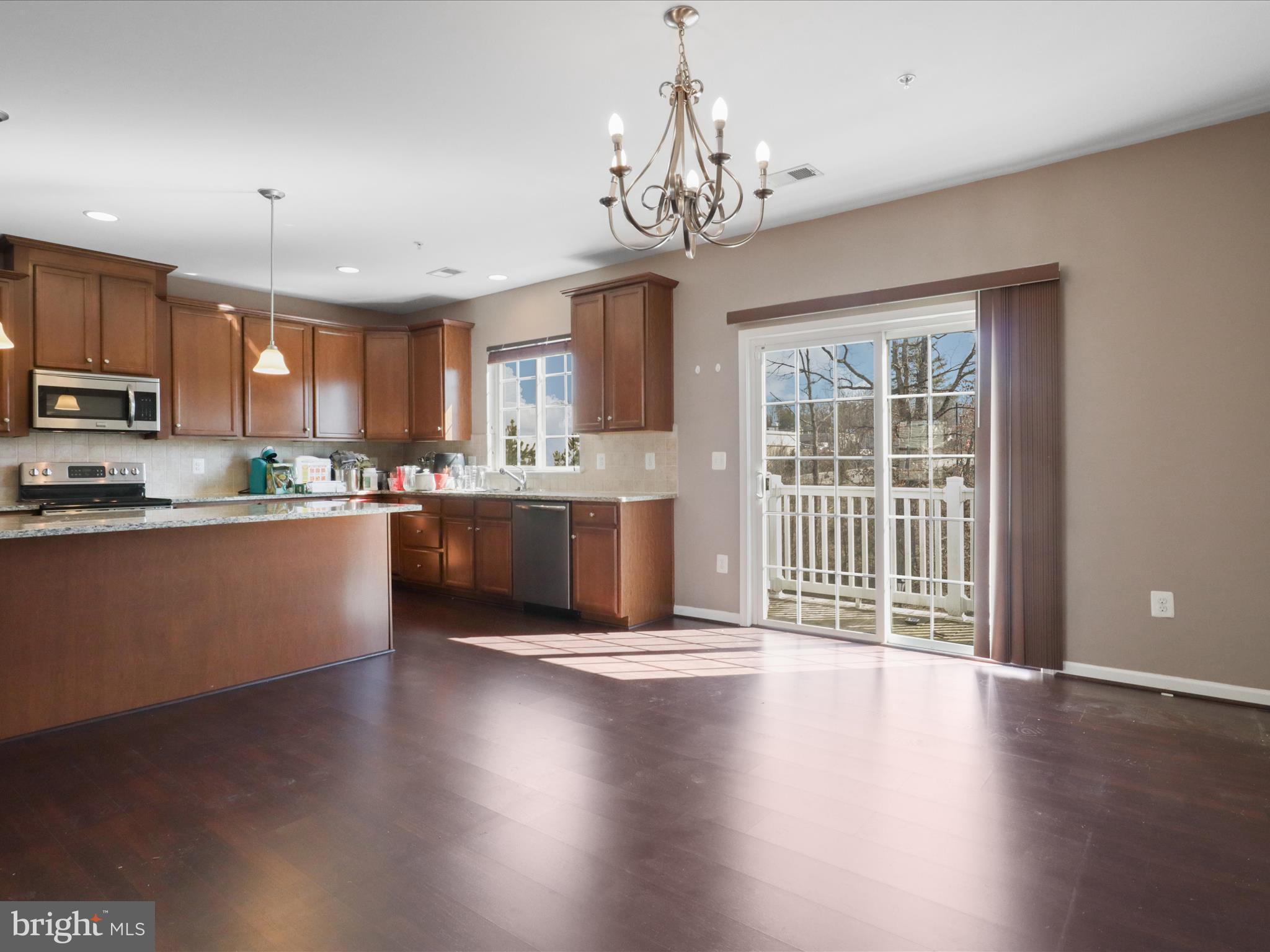 CHESTERFIELD A CONDOMINIUM - Residential Lease