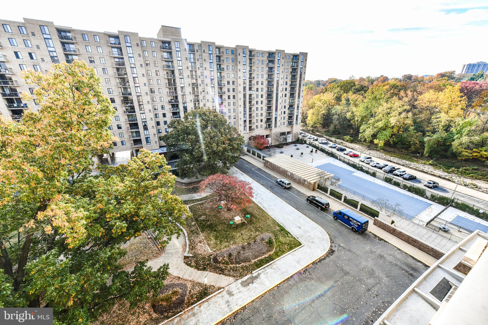 THE CARLTON - Residential Lease