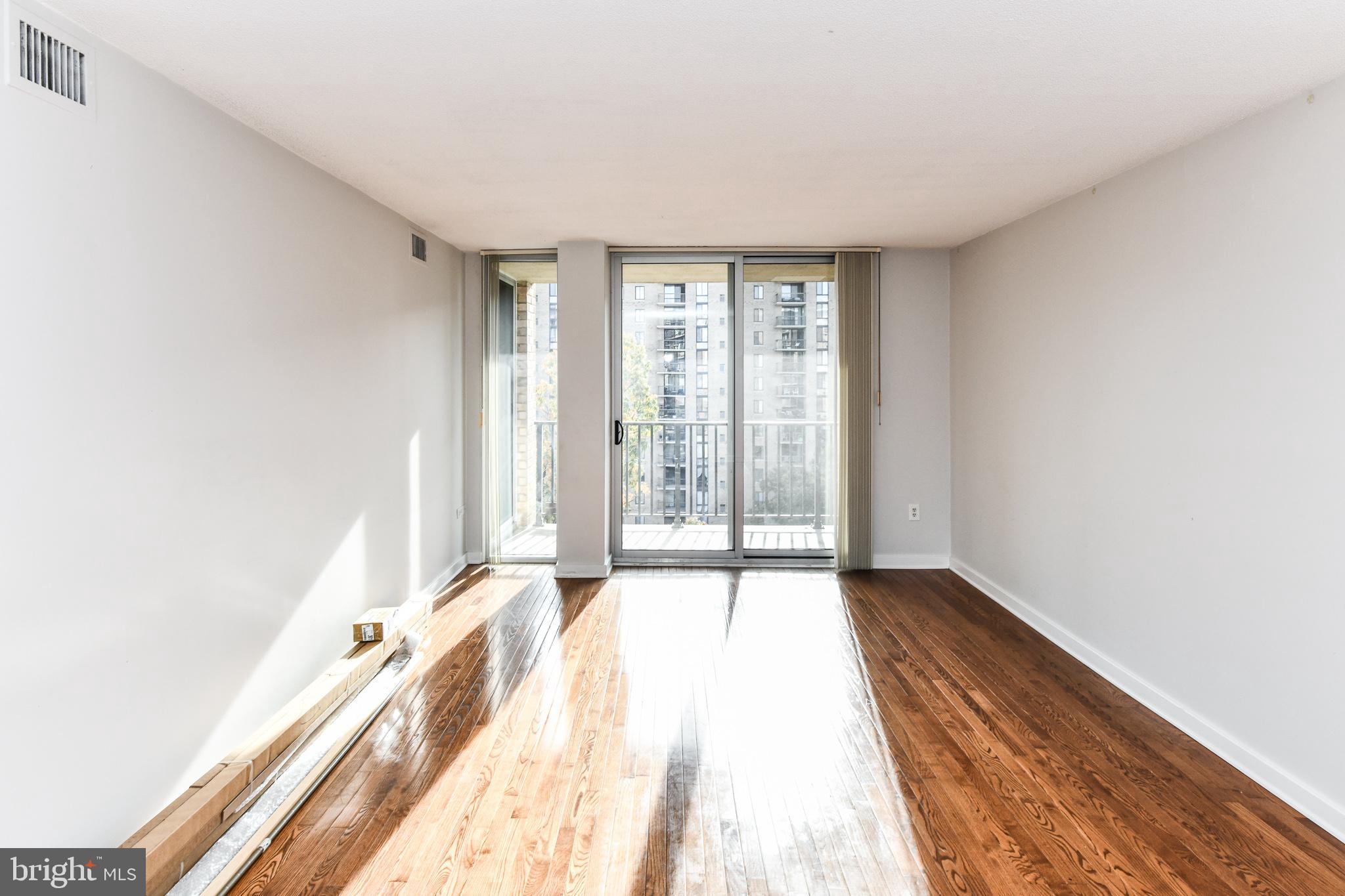 THE CARLTON - Residential Lease