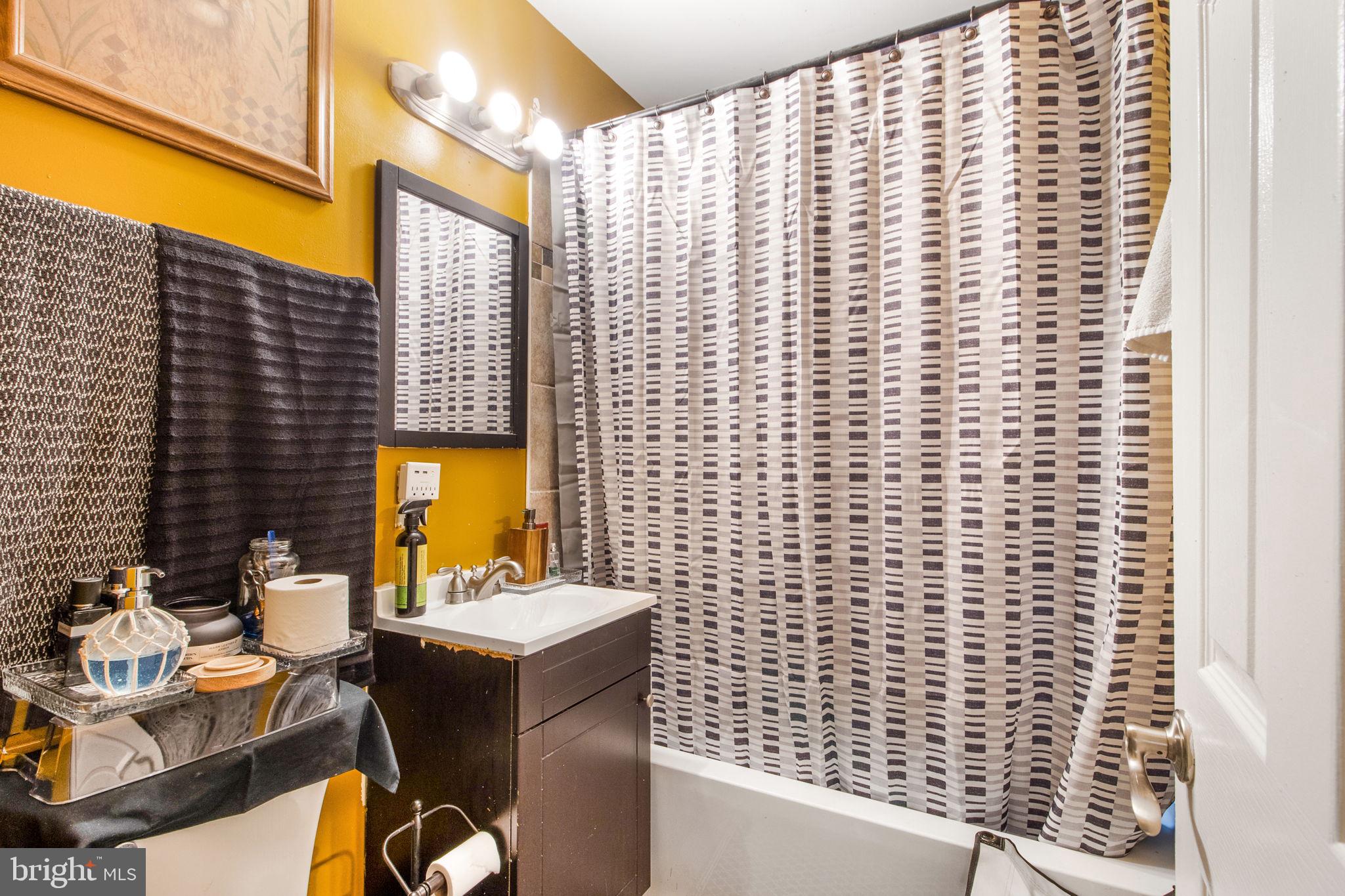 WOODLAWN - Residential