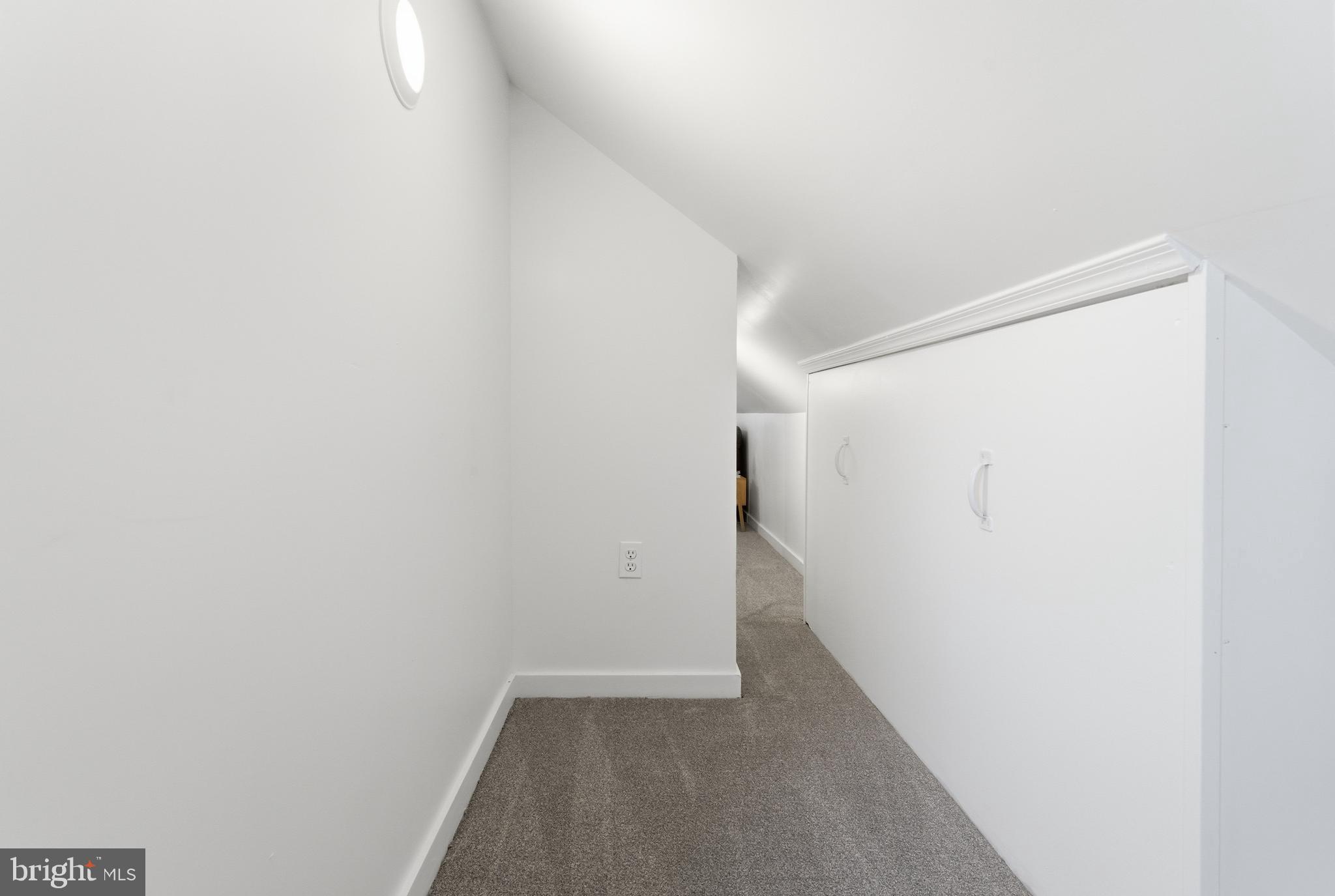 SYLVANIA HEIGHTS - Residential