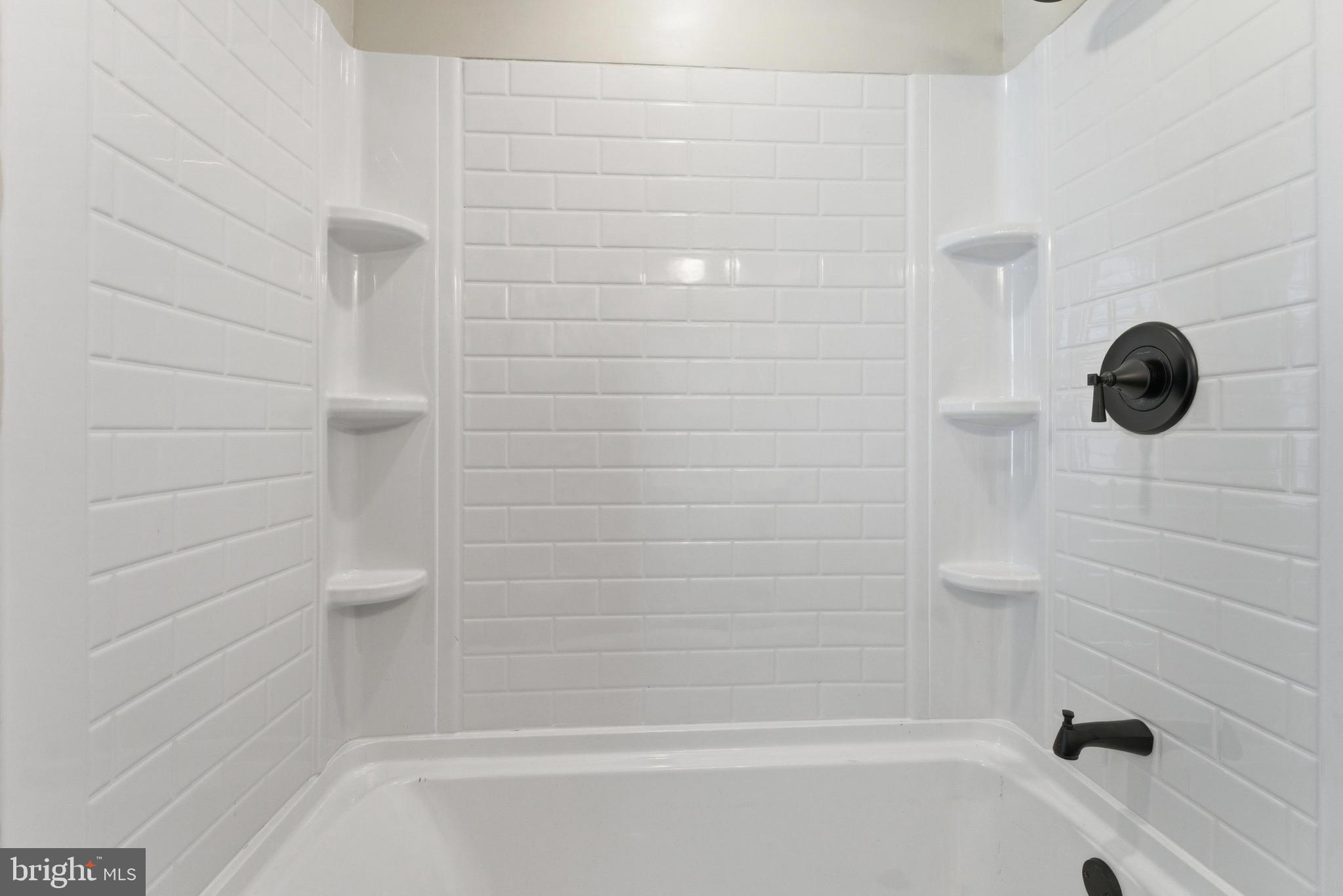 SYLVANIA HEIGHTS - Residential