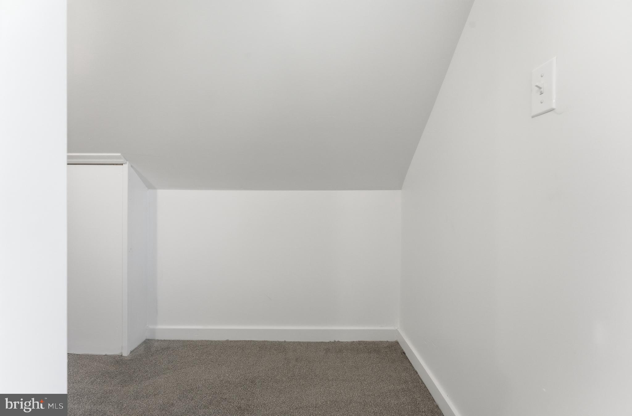 SYLVANIA HEIGHTS - Residential