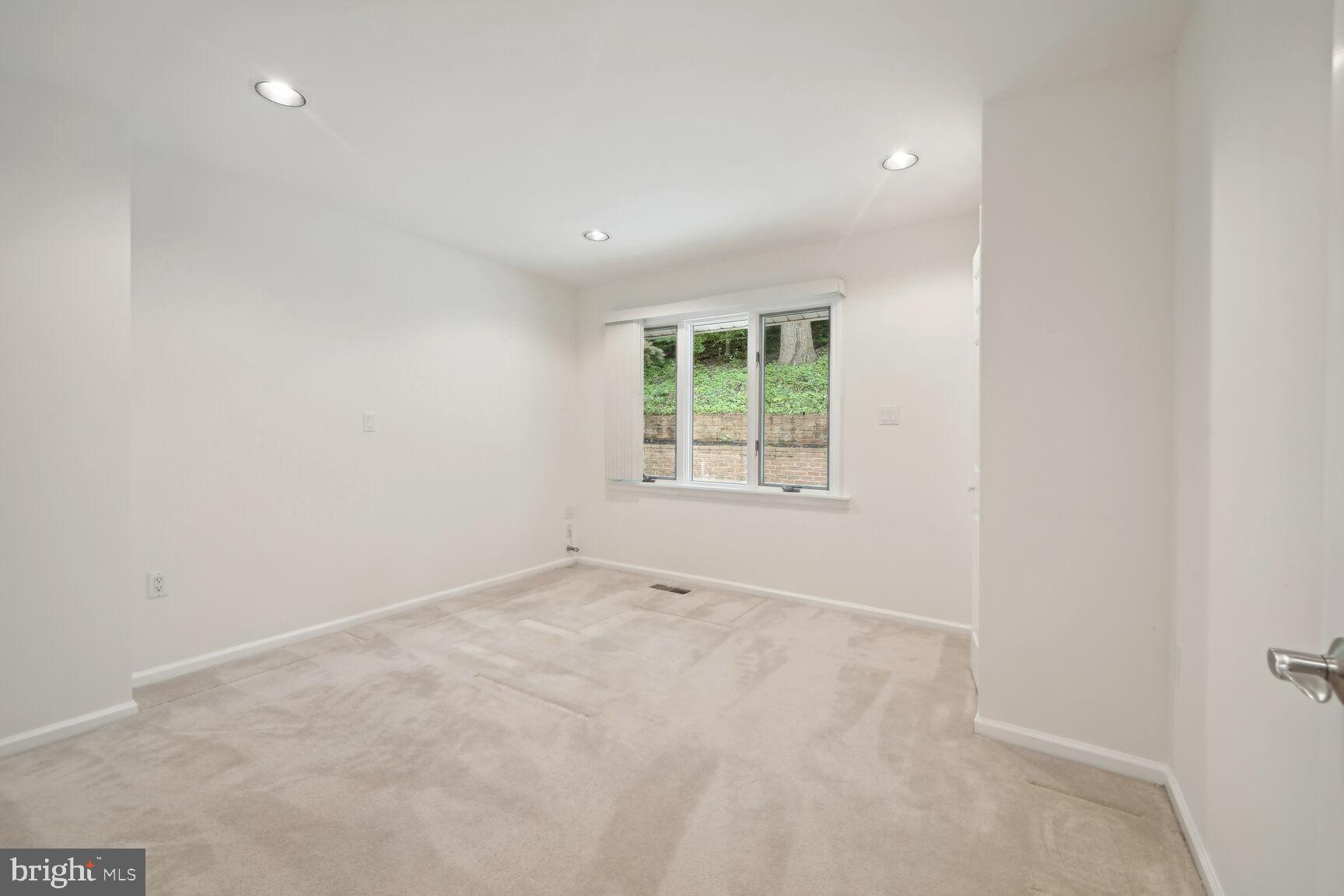 BANNOCKBURN - Residential