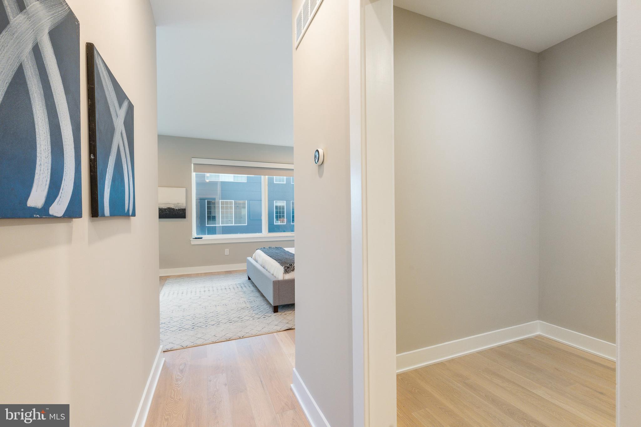 GRADUATE HOSPITAL - Residential