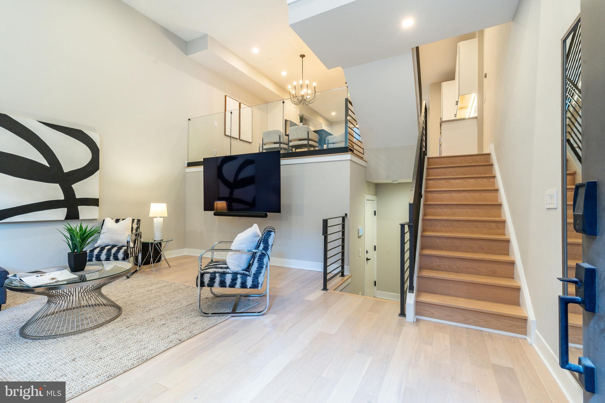 GRADUATE HOSPITAL - Residential