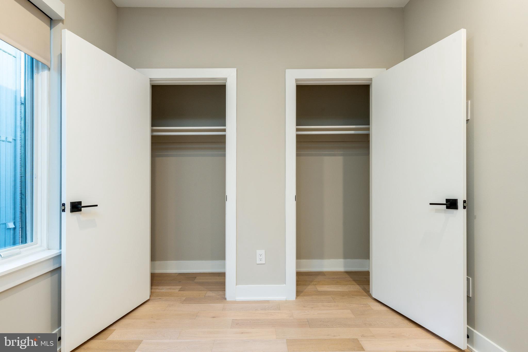 GRADUATE HOSPITAL - Residential