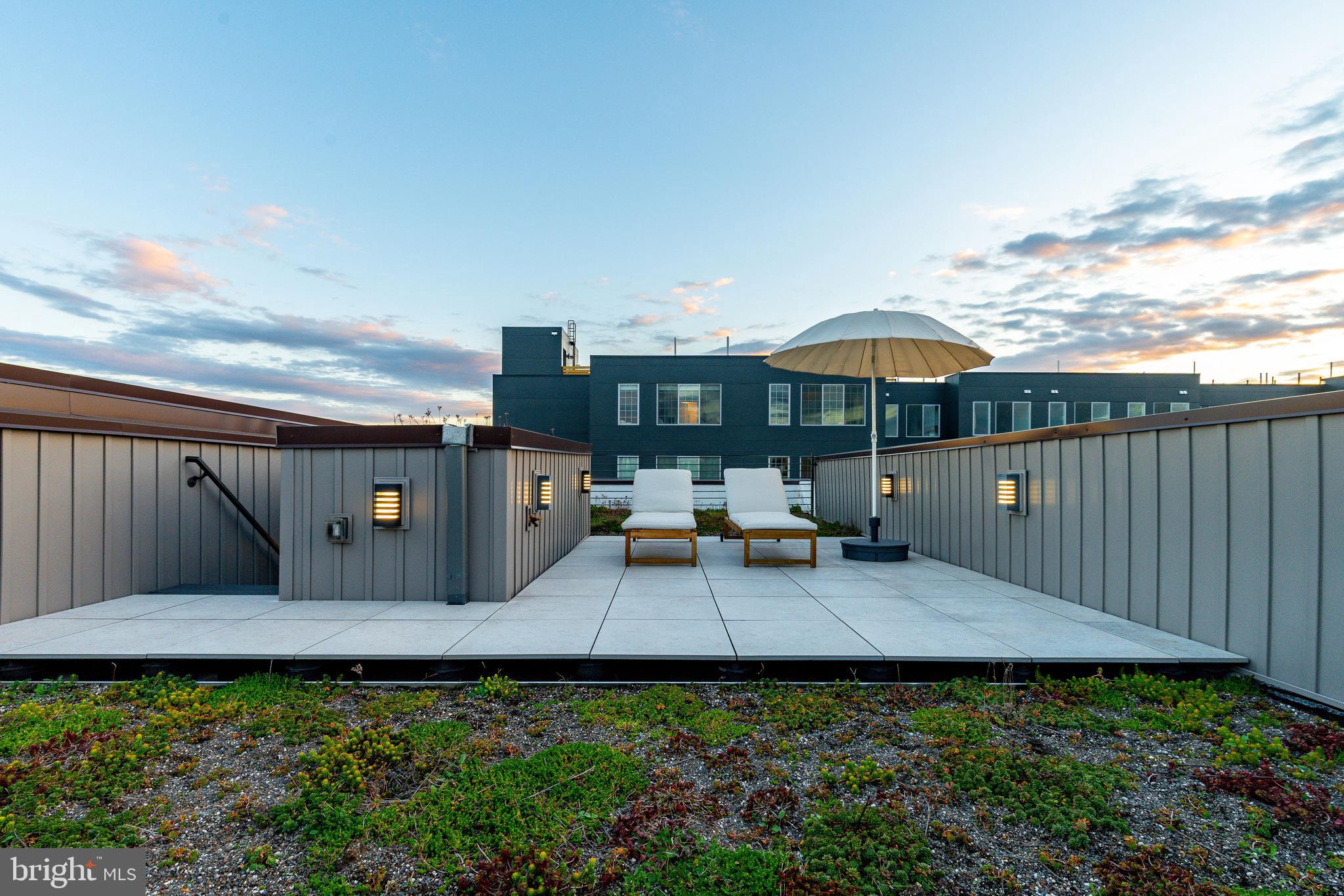 GRADUATE HOSPITAL - Residential