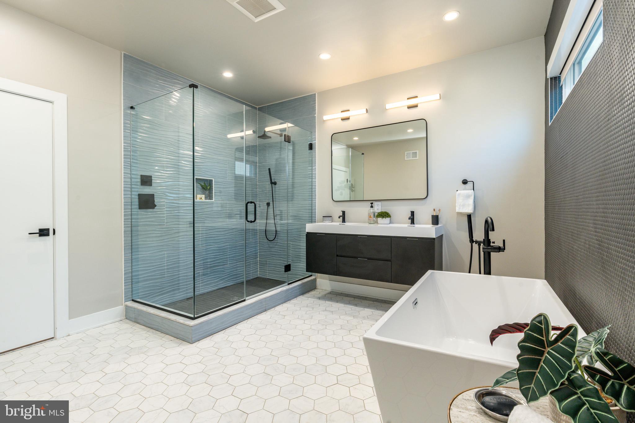 GRADUATE HOSPITAL - Residential