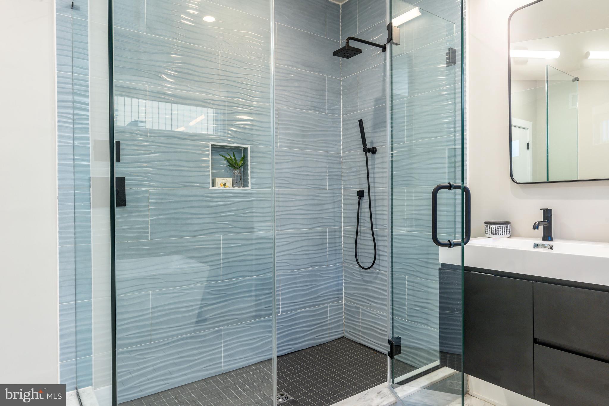 GRADUATE HOSPITAL - Residential