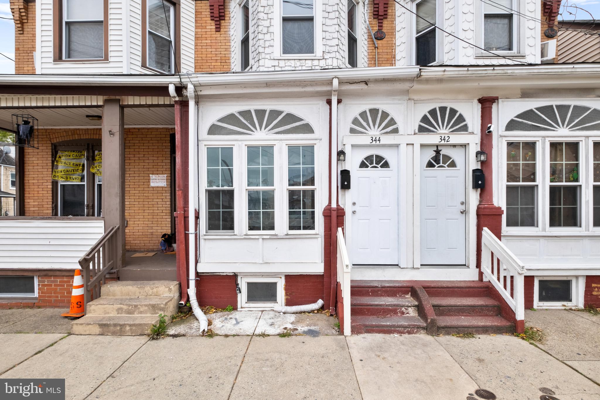 344 MIDDLESEX STREET