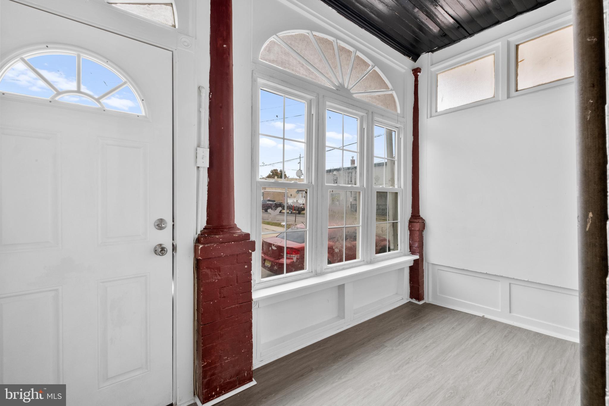 344 MIDDLESEX STREET