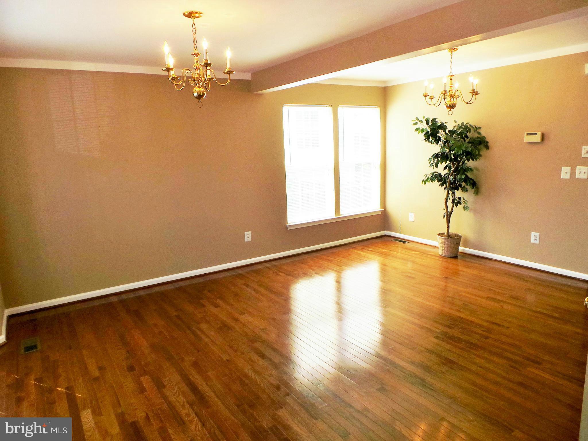 CENTRE RIDGE - Residential