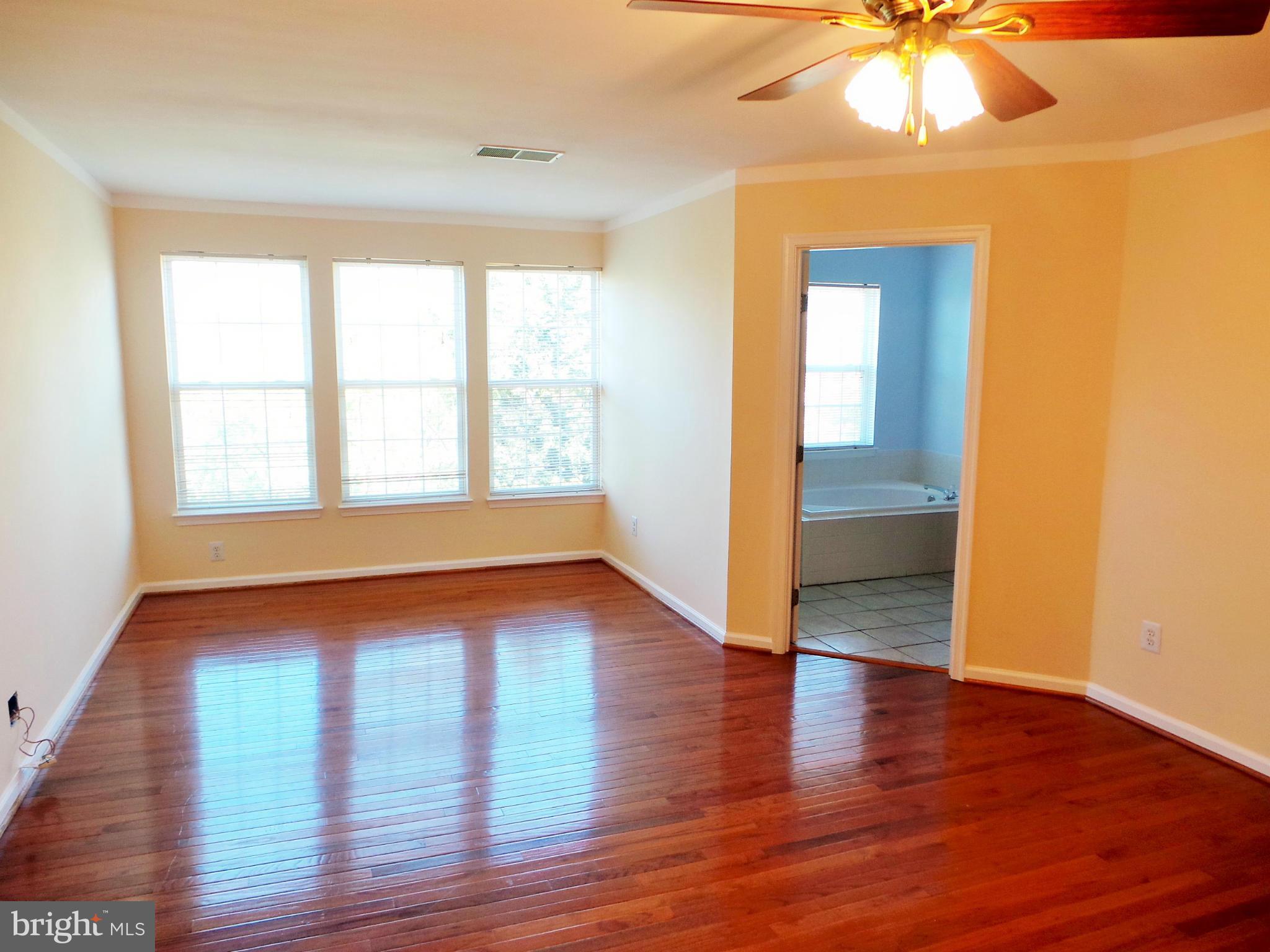 CENTRE RIDGE - Residential