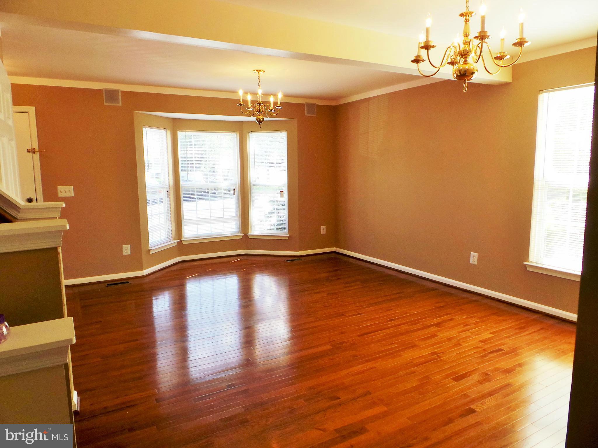 CENTRE RIDGE - Residential