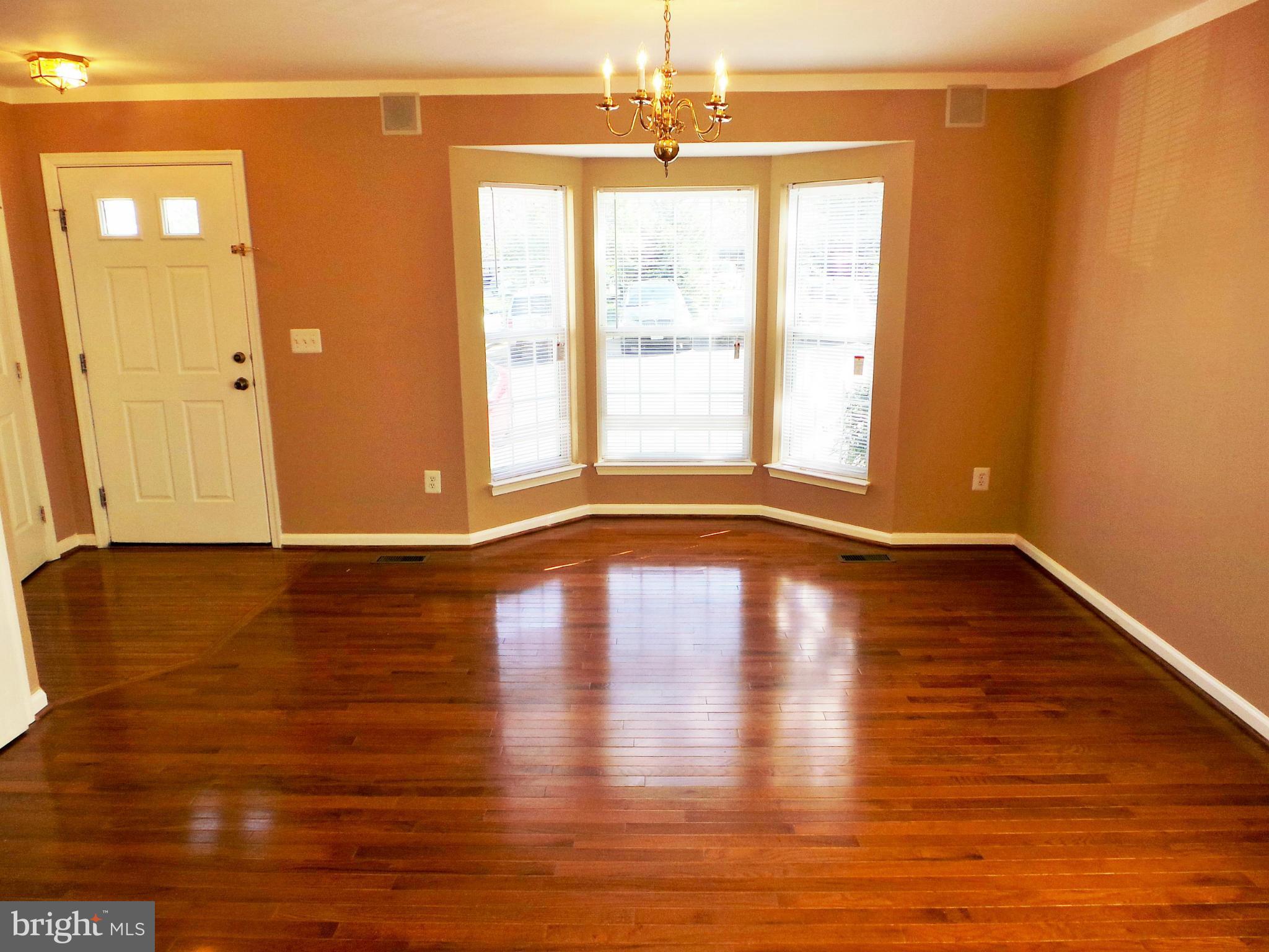 CENTRE RIDGE - Residential