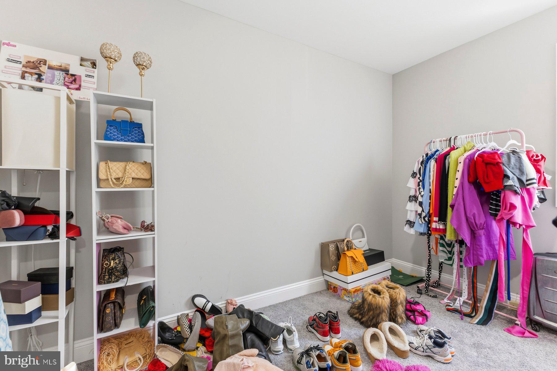 IVERSON VILLAGE CONDO - Residential