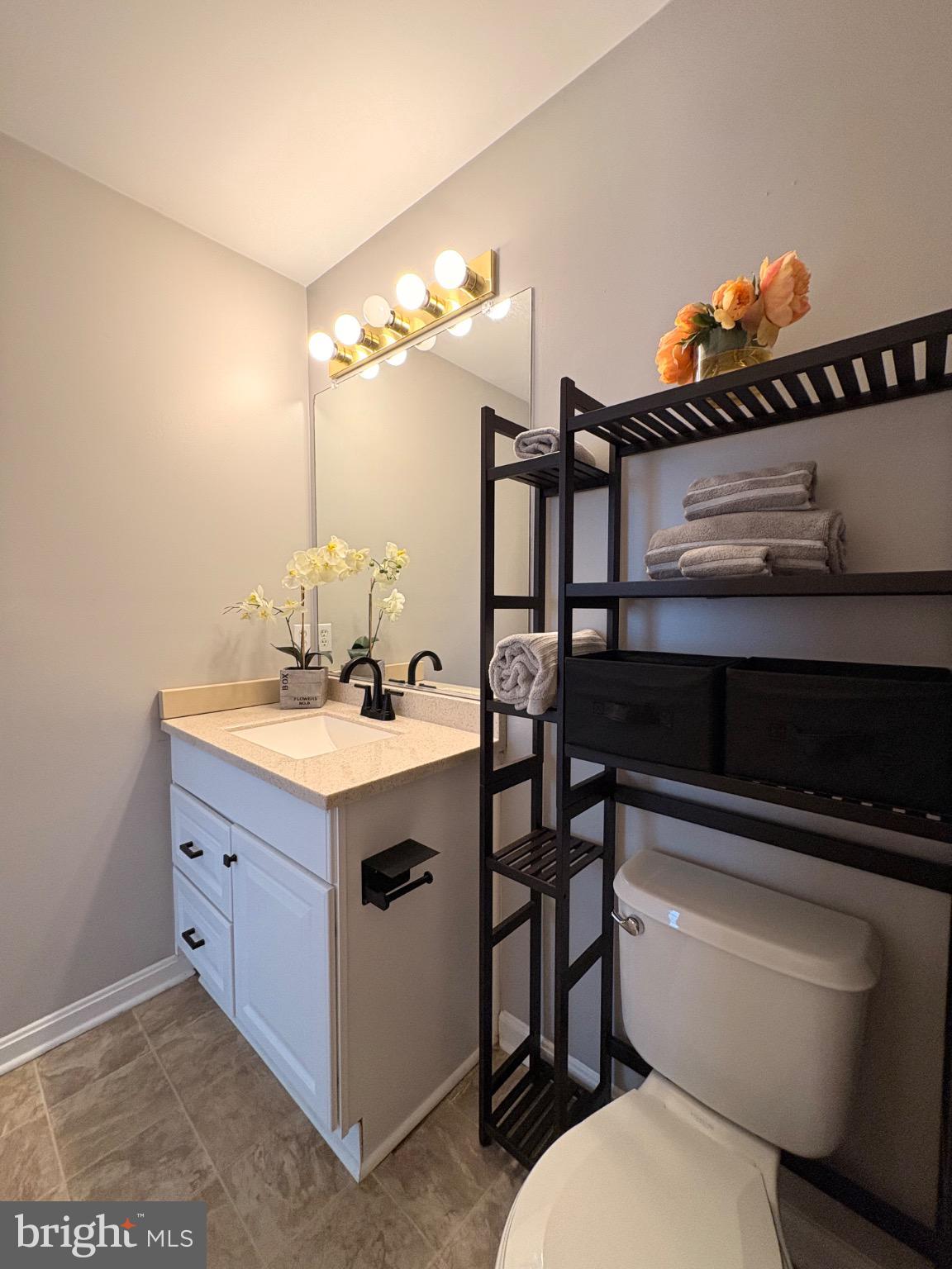 SEVEN OAKS - Residential Lease