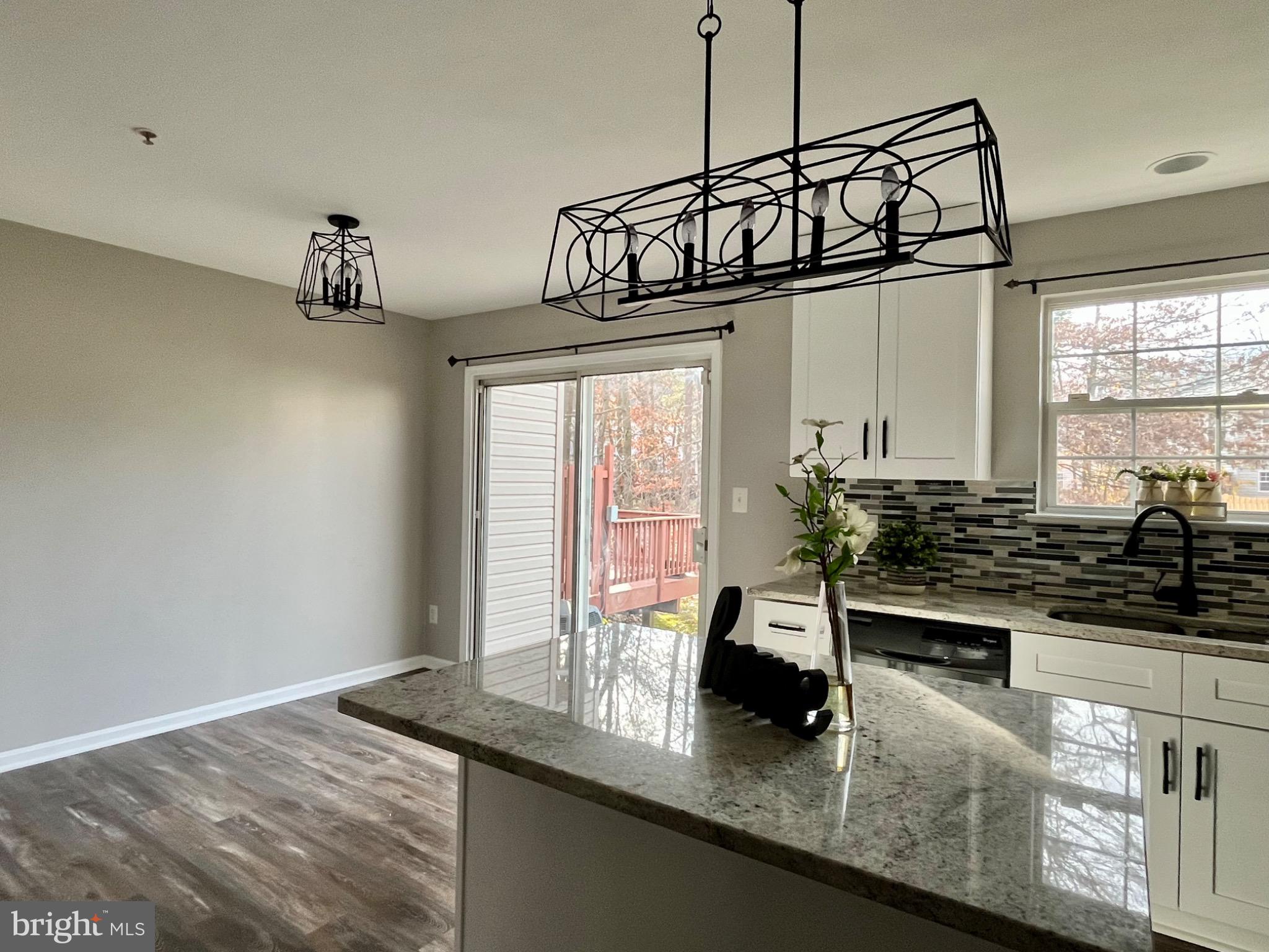 SEVEN OAKS - Residential Lease