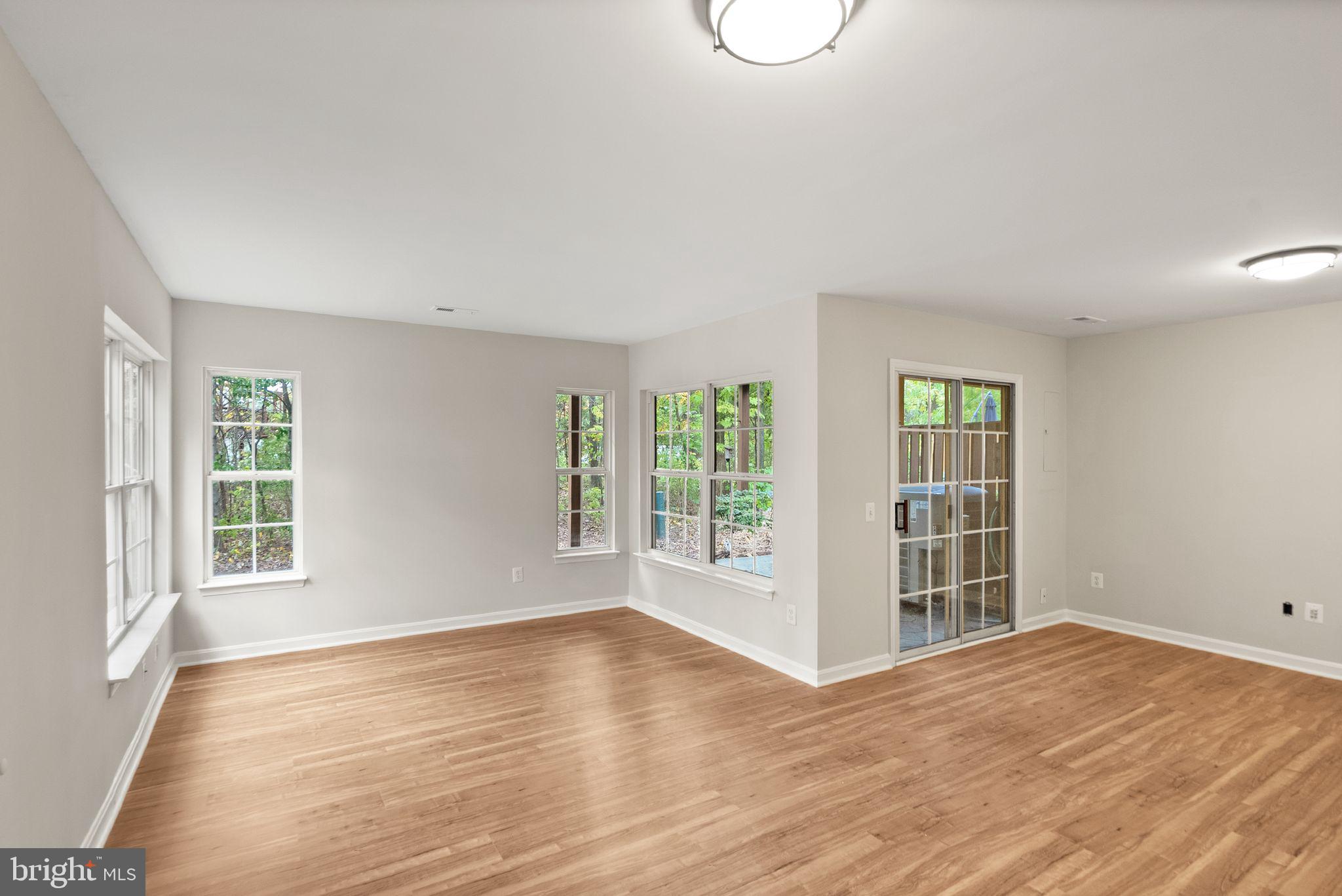 POTOMAC STATION - Residential