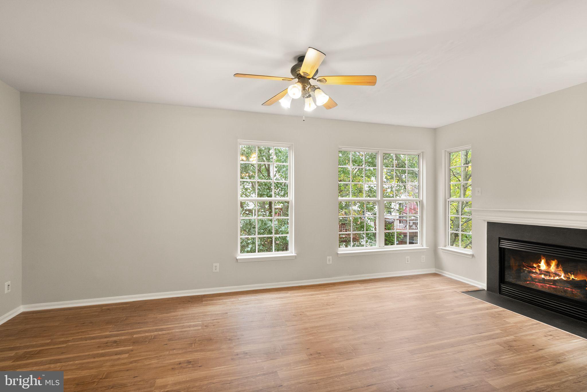 POTOMAC STATION - Residential