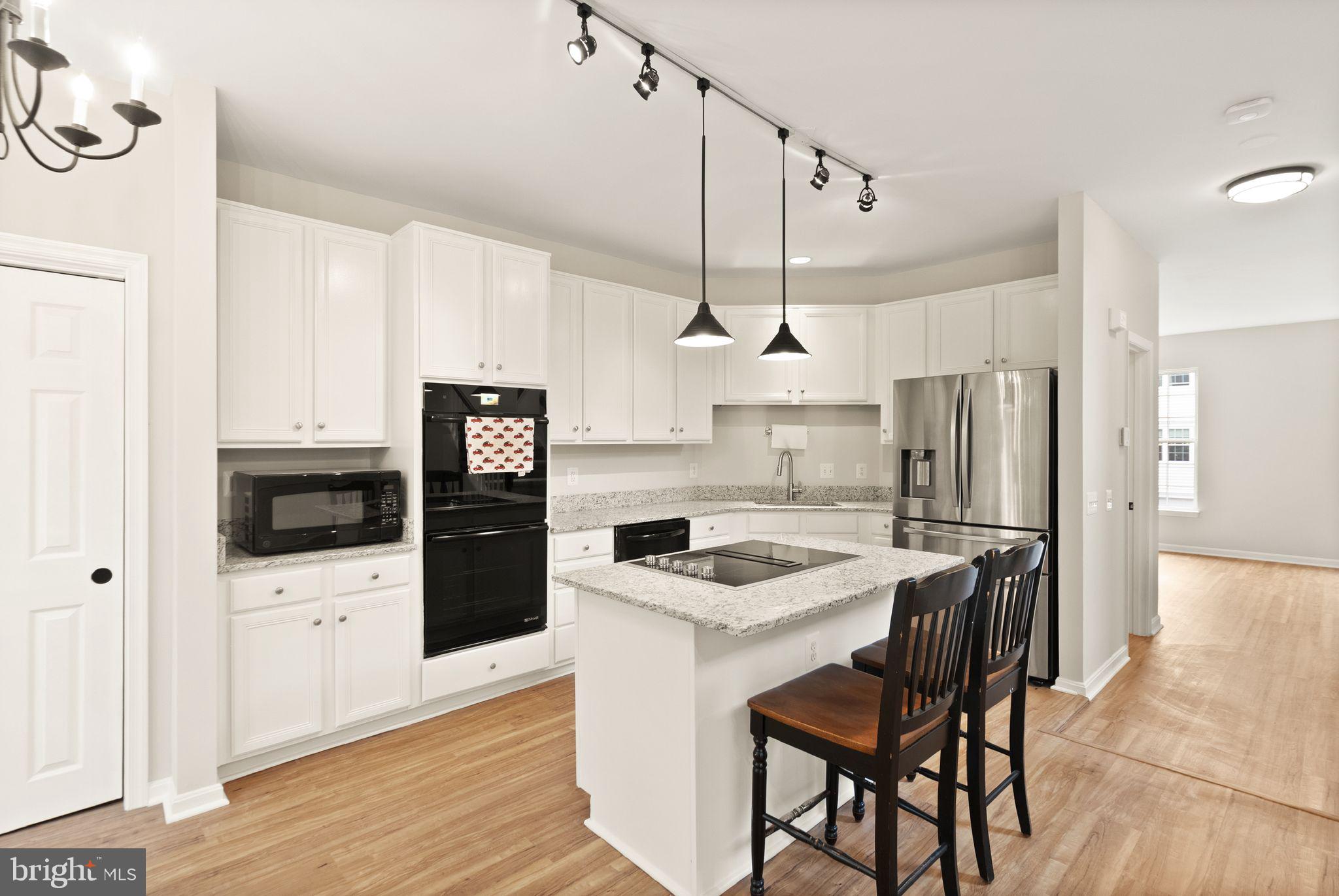 POTOMAC STATION - Residential