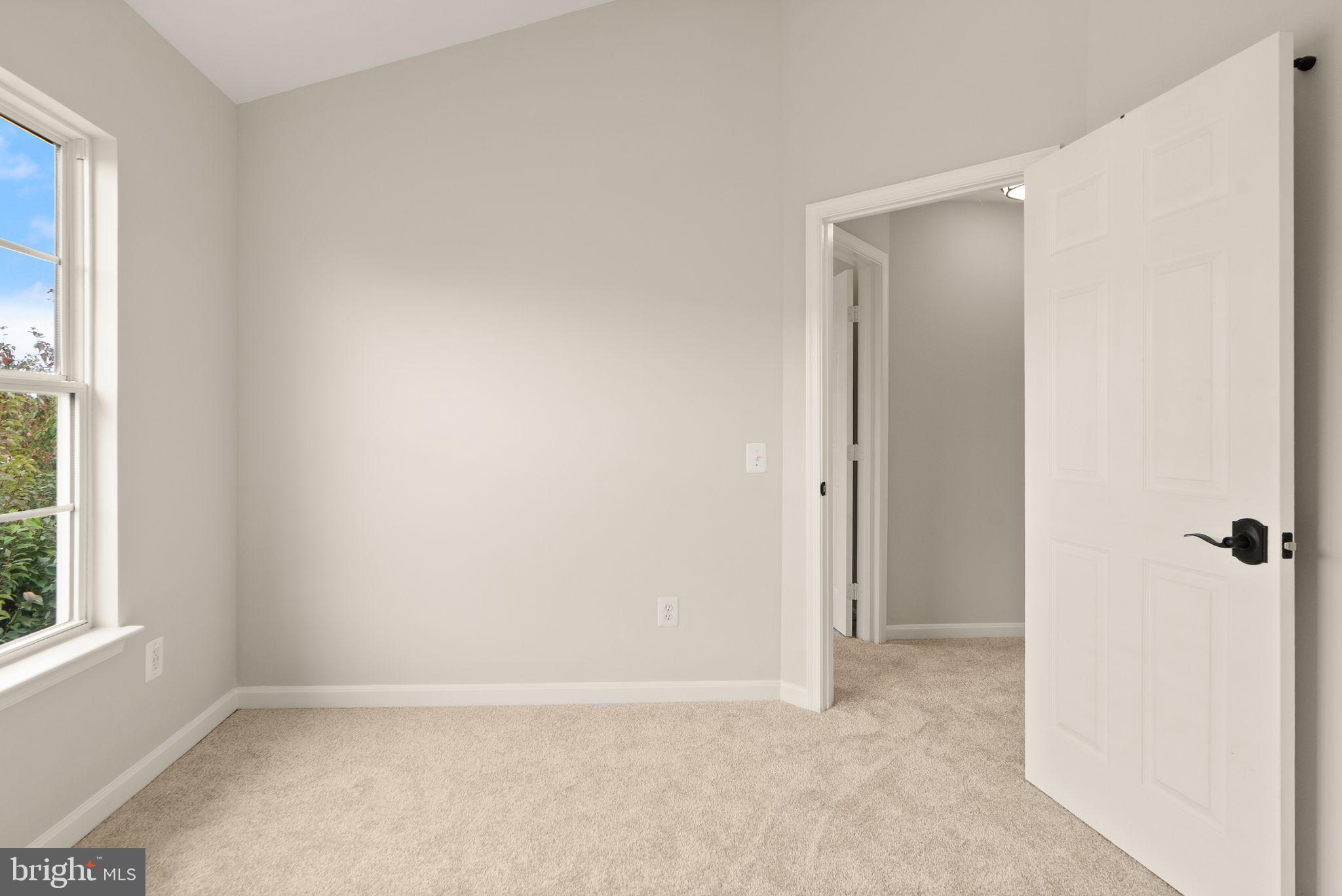 POTOMAC STATION - Residential