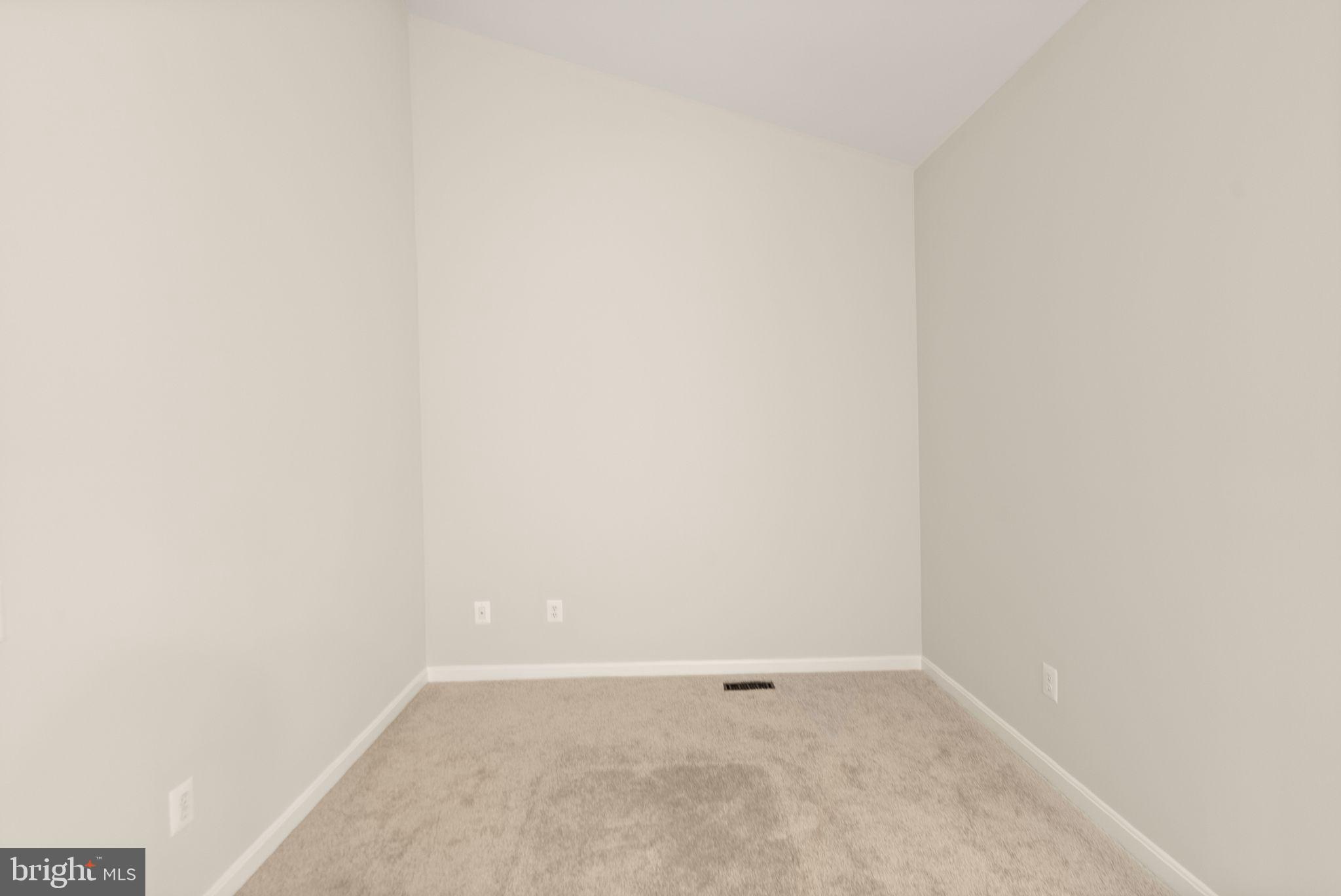 POTOMAC STATION - Residential