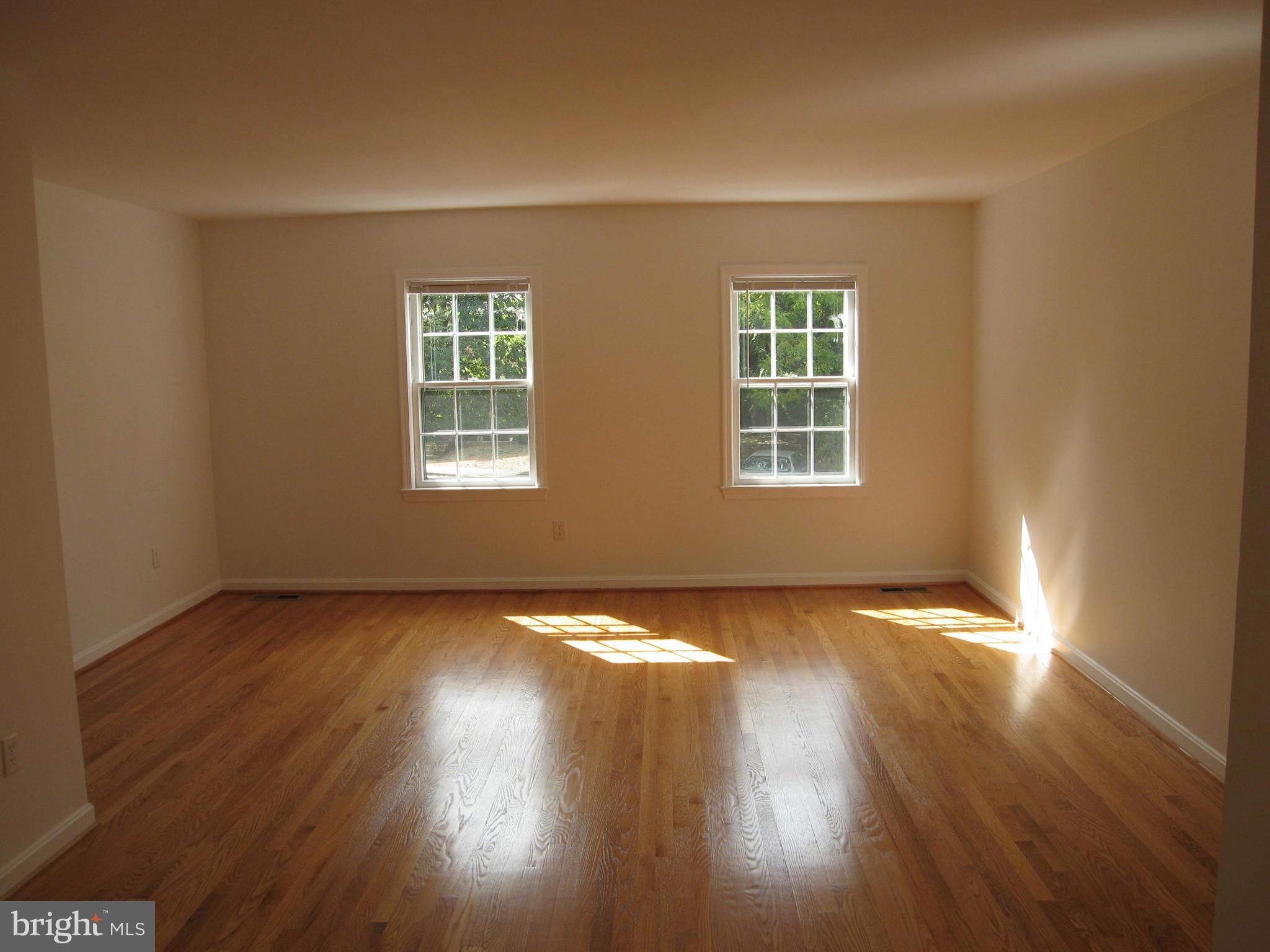 DUNN LORING HIGHLANDS - Residential