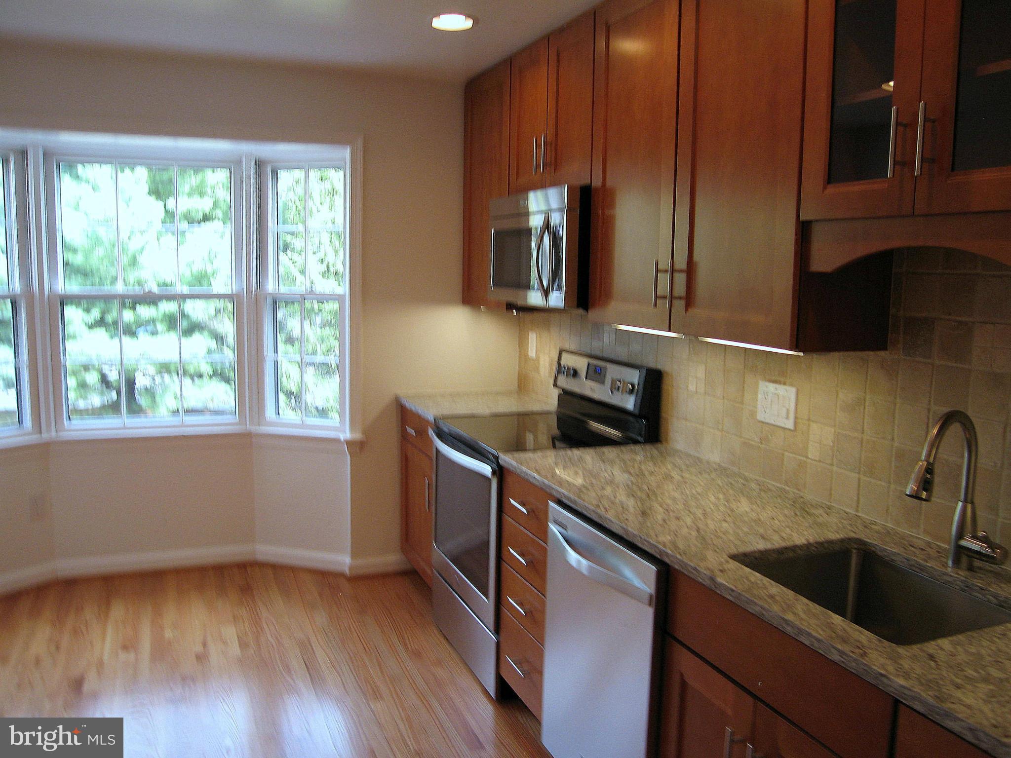 DUNN LORING HIGHLANDS - Residential