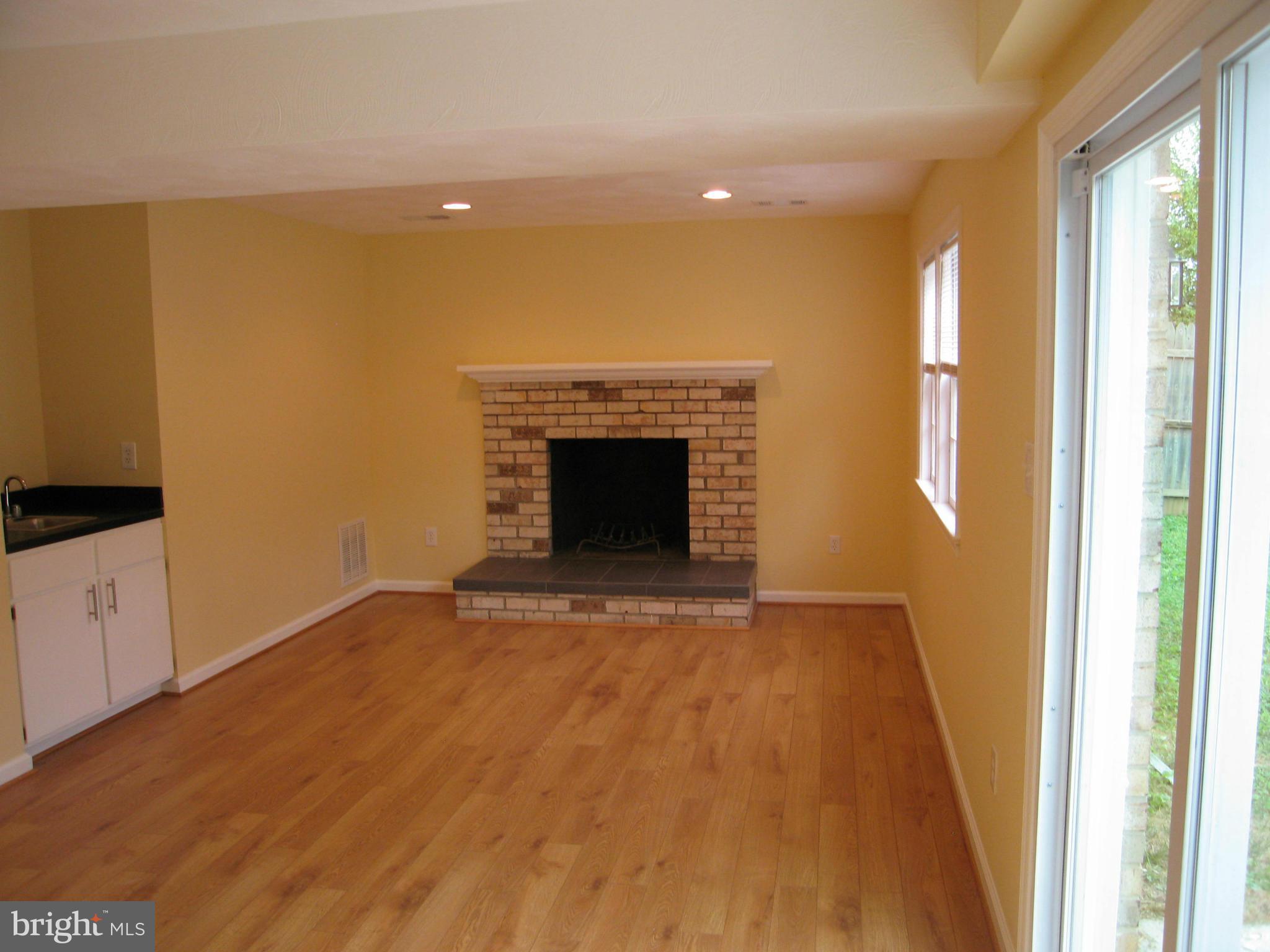 DUNN LORING HIGHLANDS - Residential