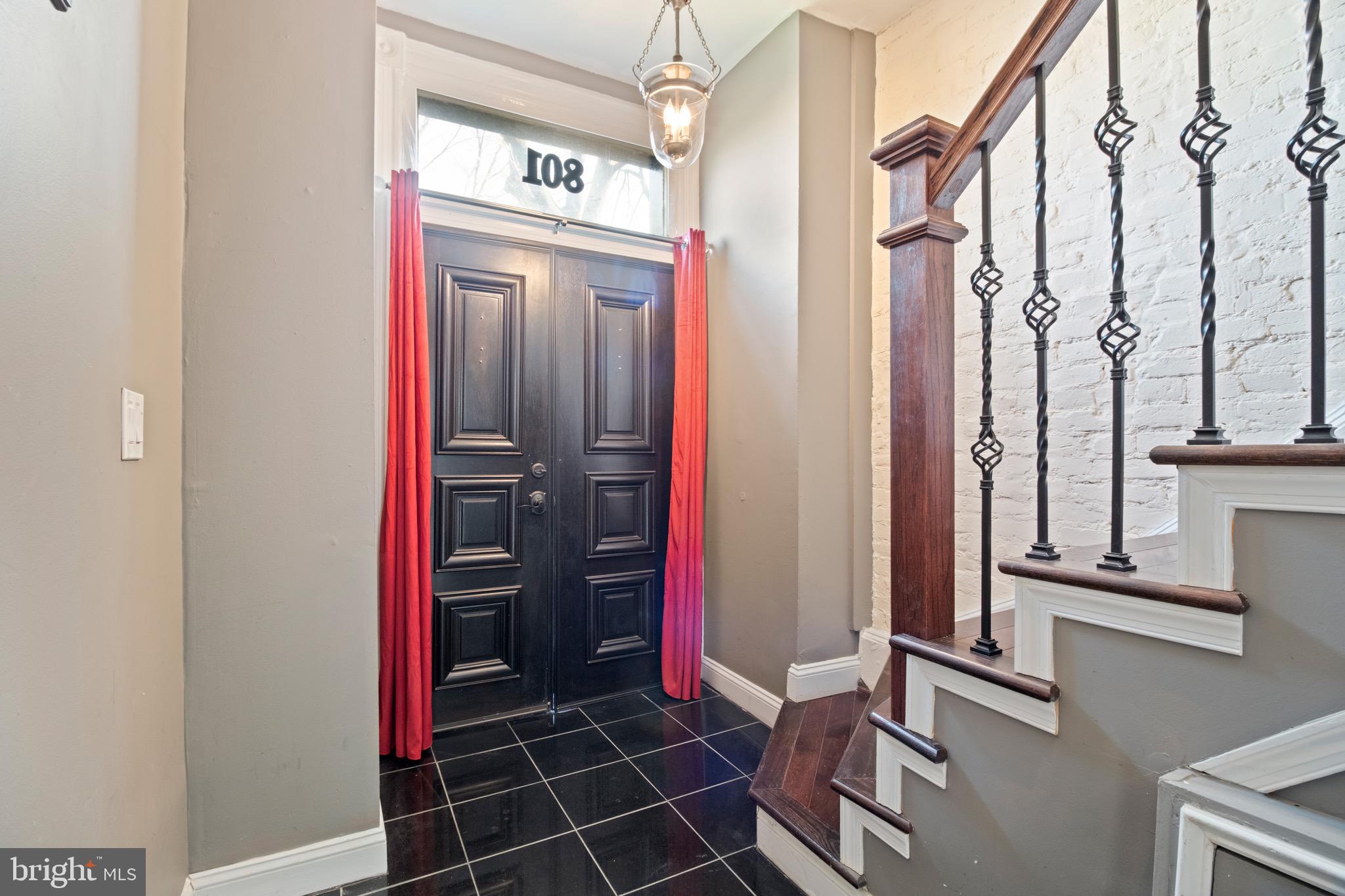 801 EAST CAPITOL STREET SE