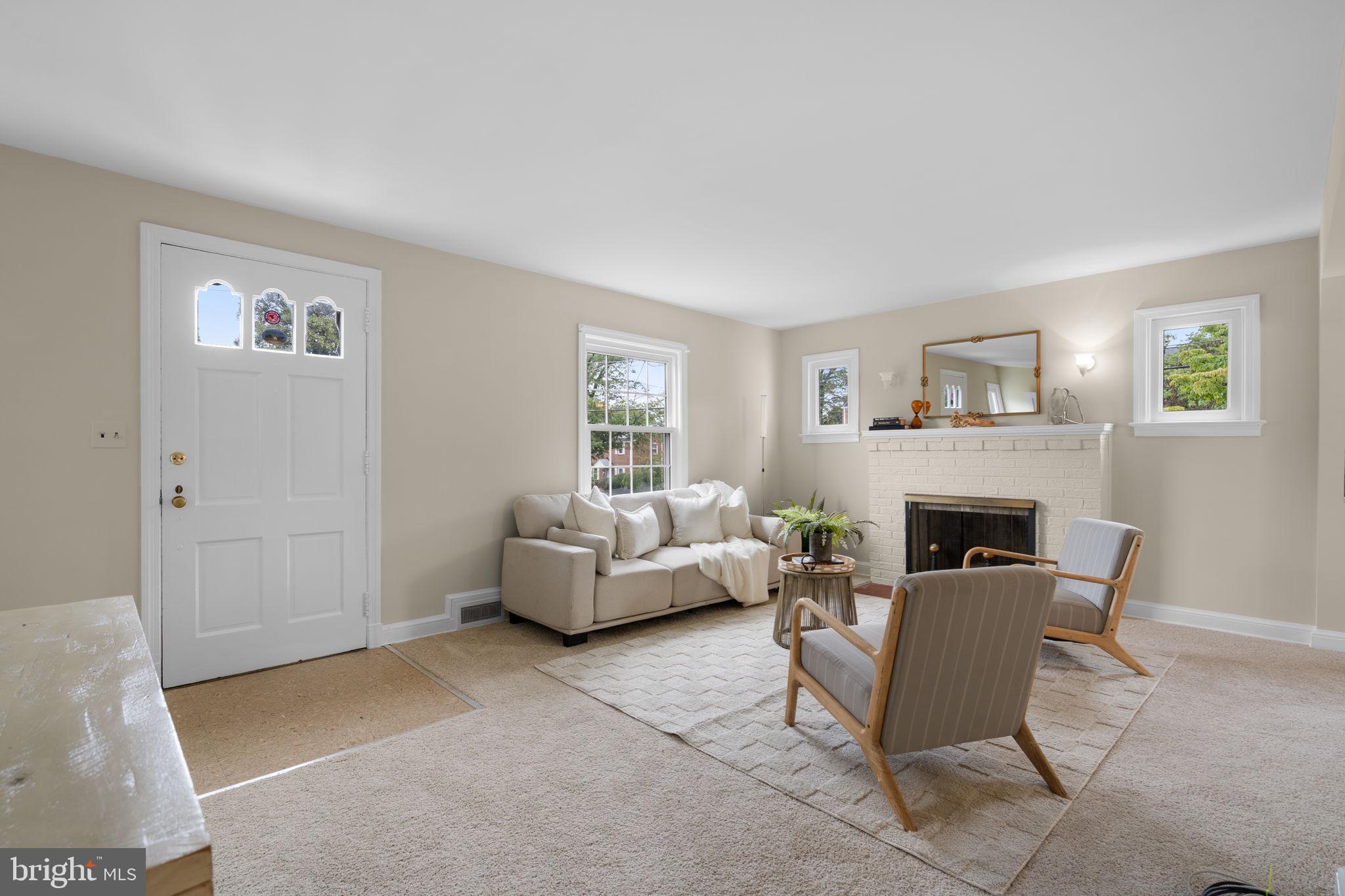 319 SAINT LAWRENCE DRIVE